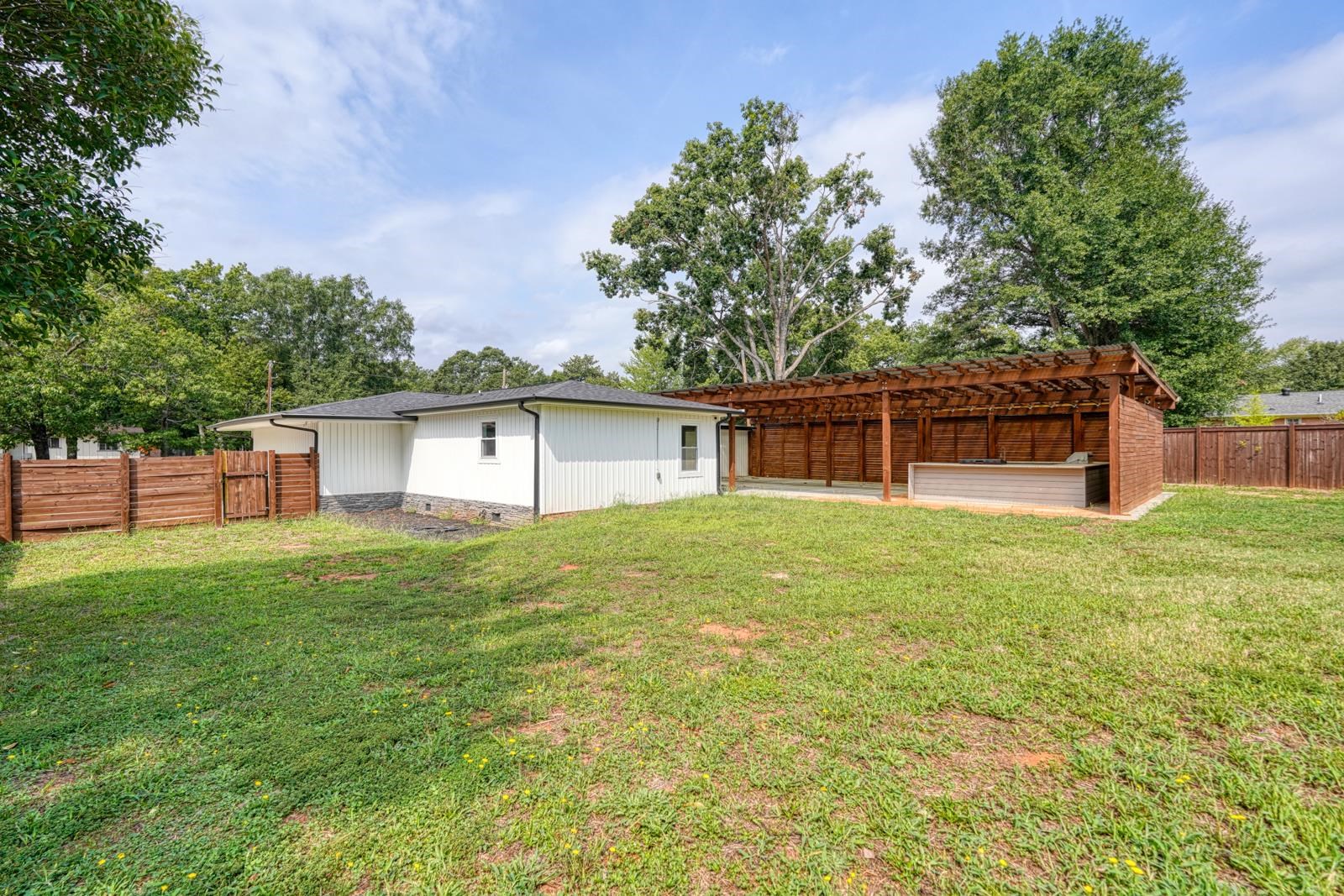 303 Watson Road Property Photo 40