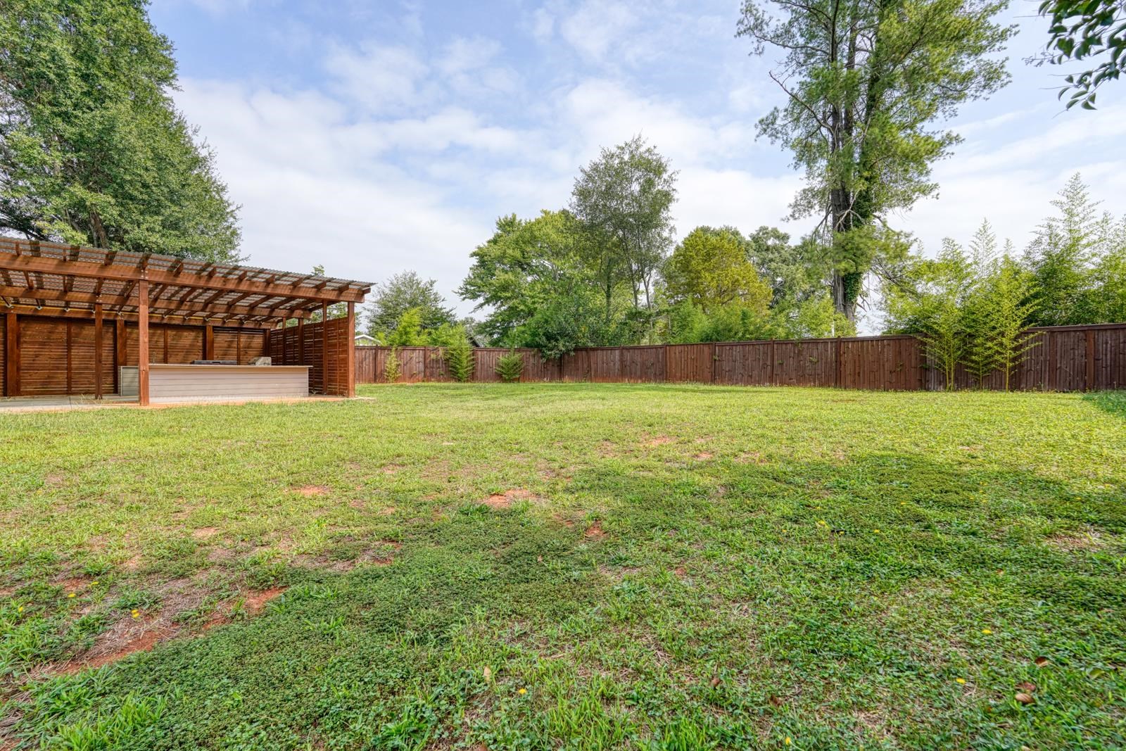 303 Watson Road Property Photo 45