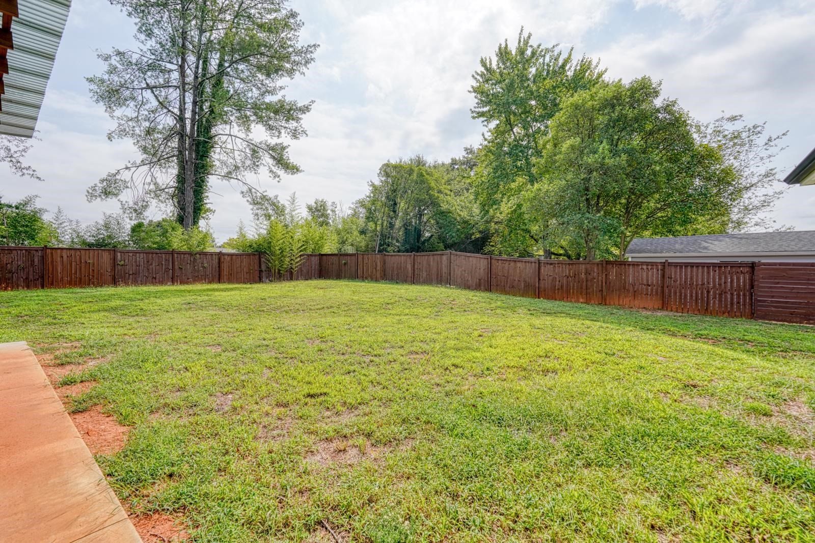 303 Watson Road Property Photo 46