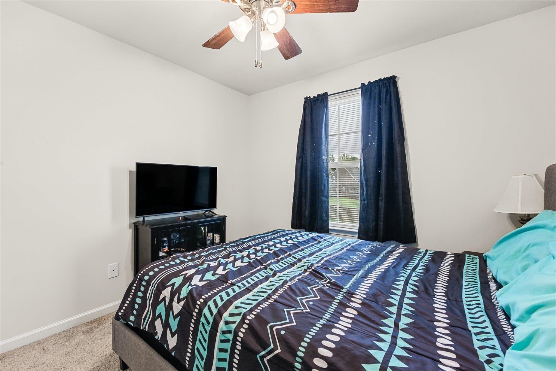 28 Wiltshire Circle Property Photo 24