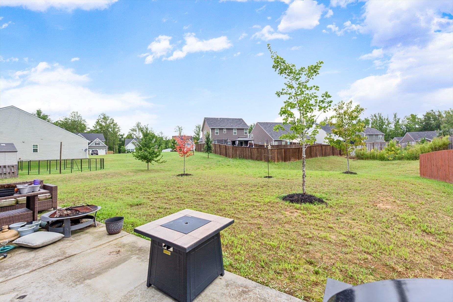 28 Wiltshire Circle Property Photo 32