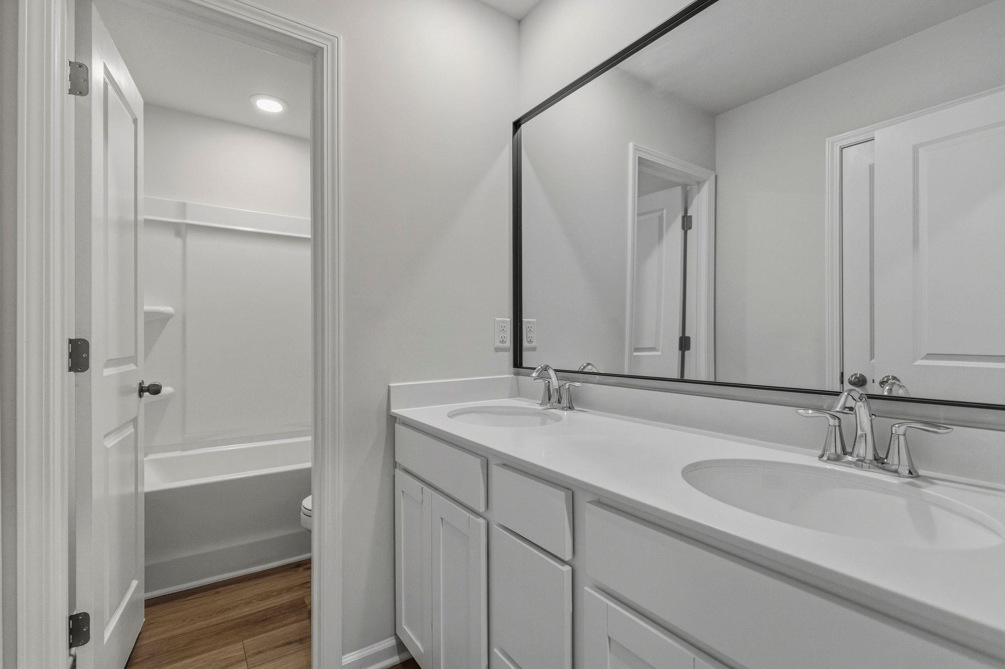 1719 Southwold Lane Property Photo 40