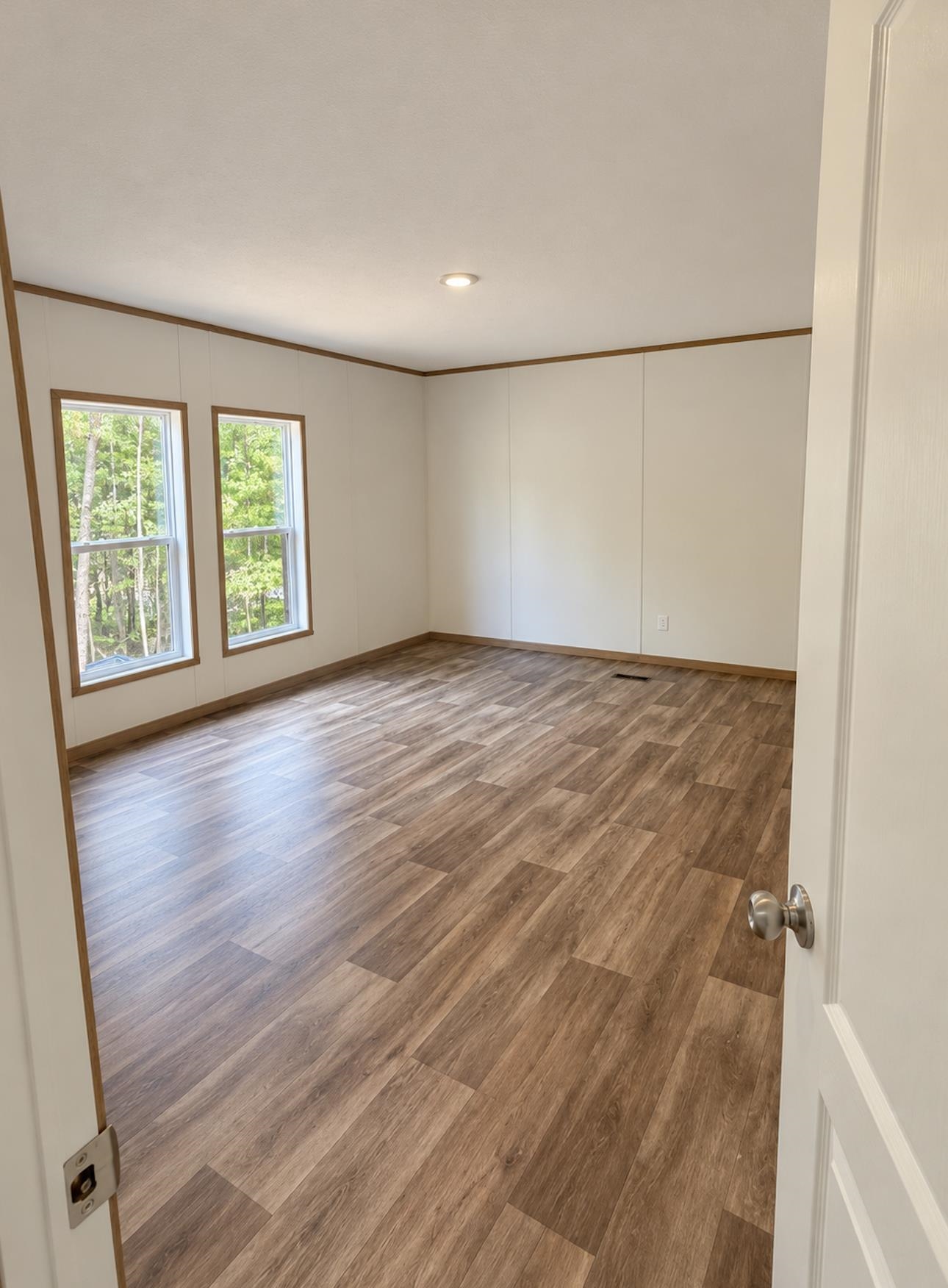 230 Lake Tree Road Property Photo 10