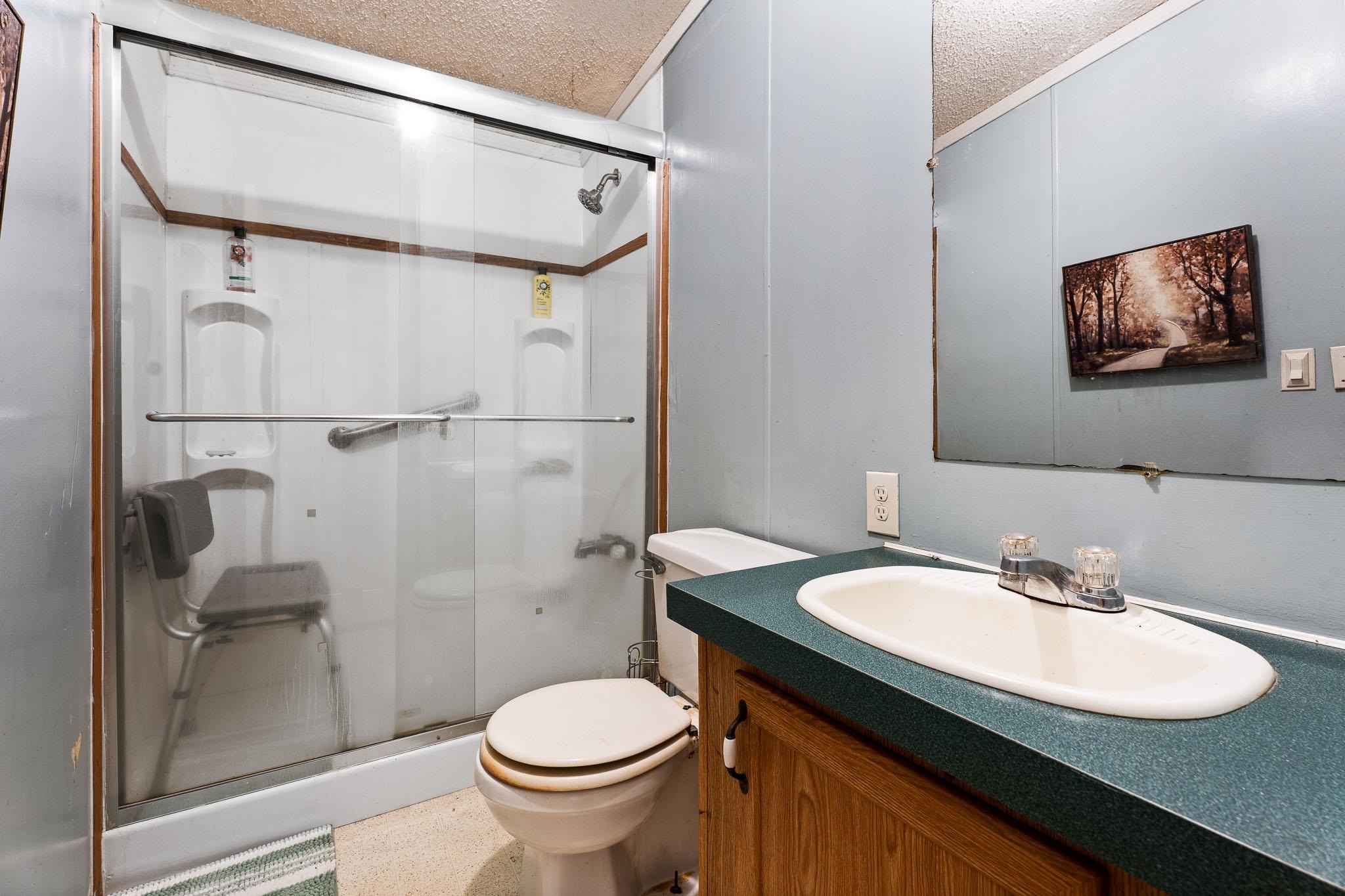 695 Miller Road Property Photo 17