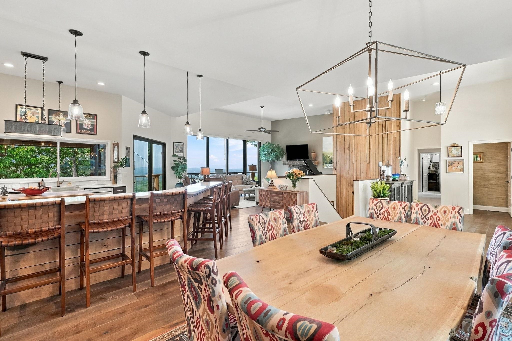 1133 Altamont Road Property Photo 15