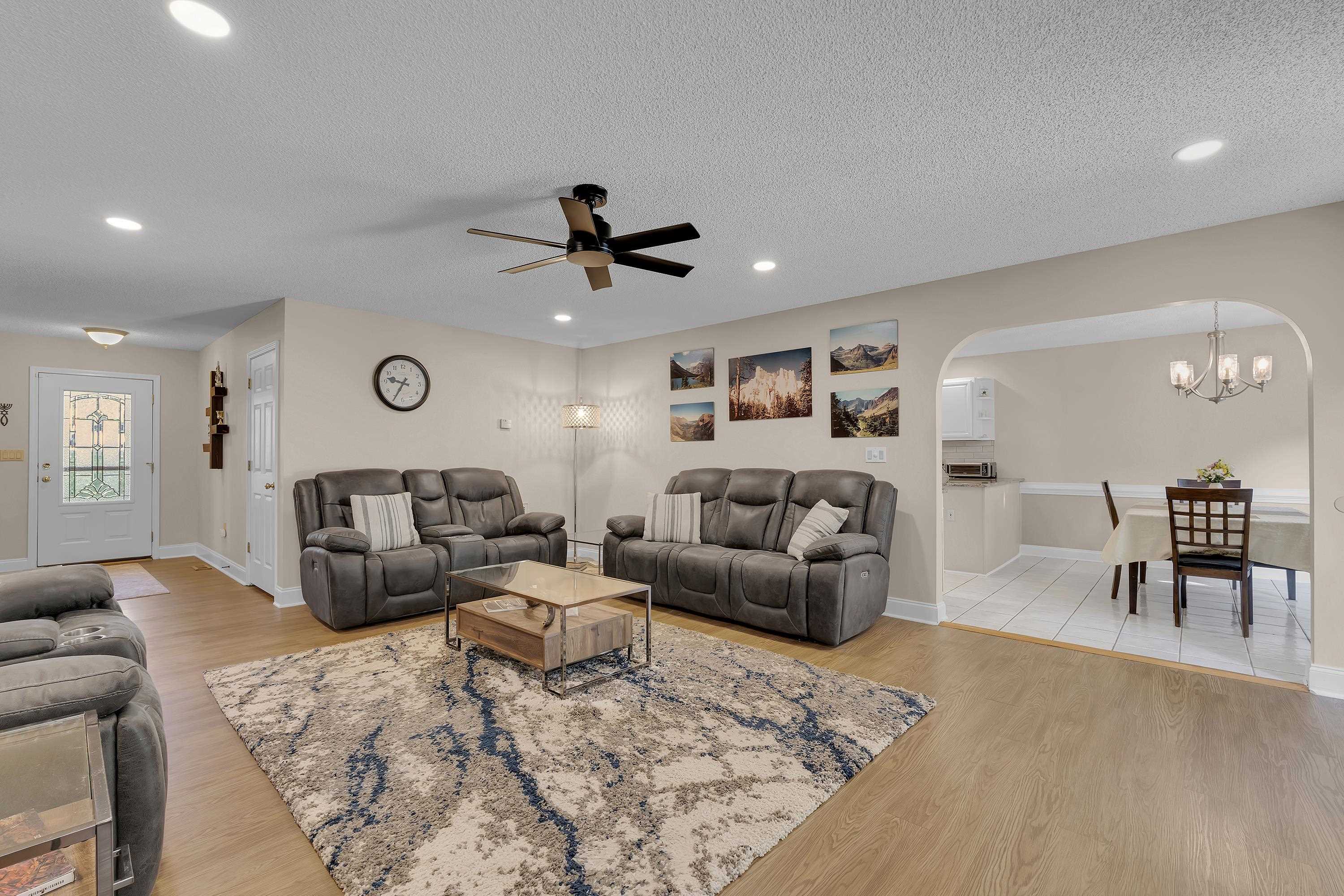 532 Dominion Way Property Photo 5