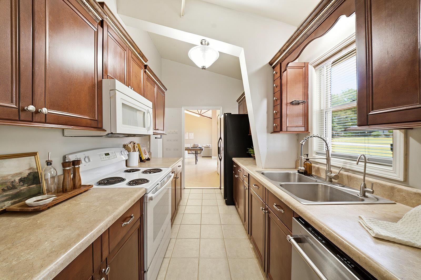 4055 Highway 357 Property Photo 12