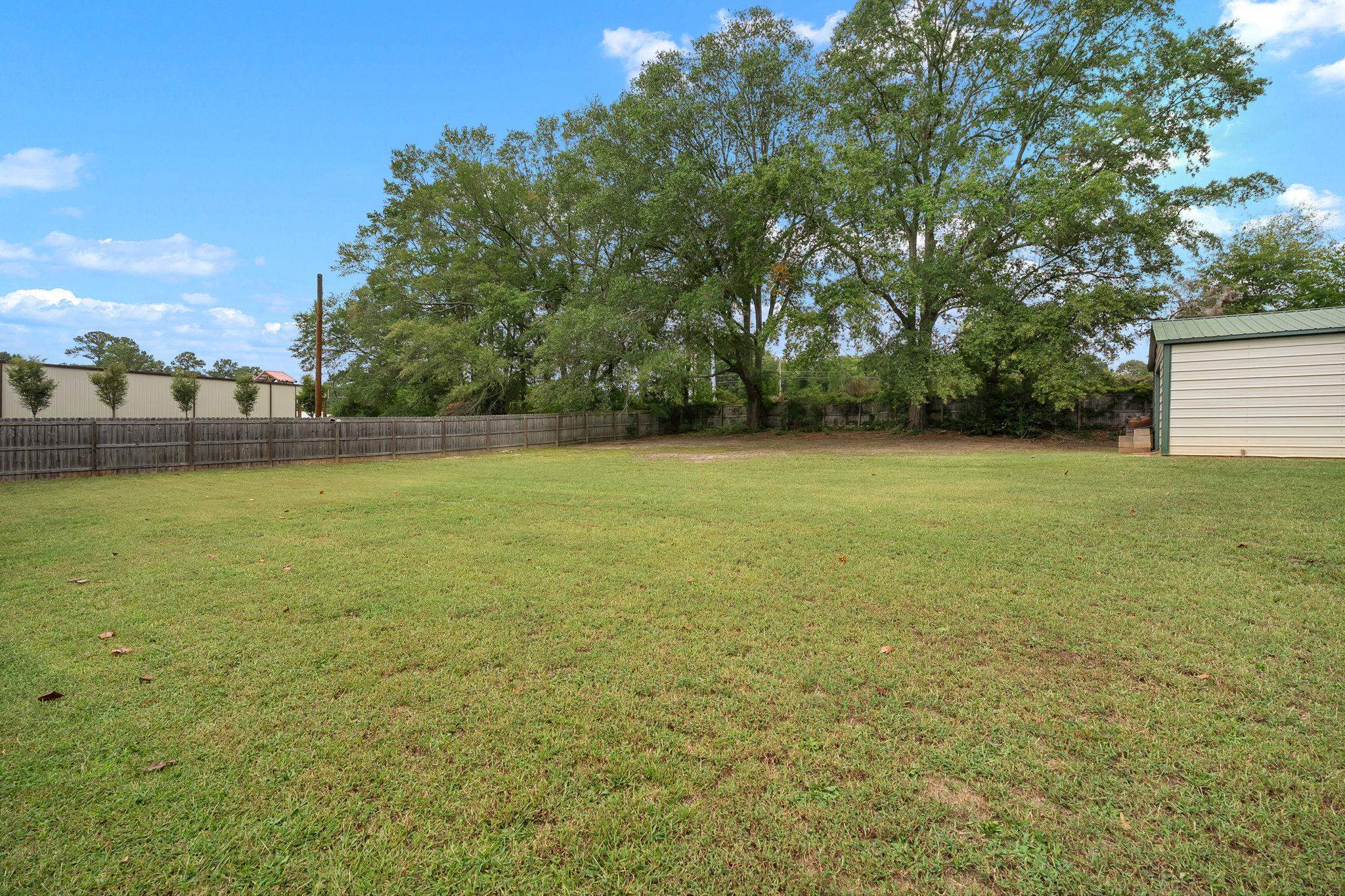 300 N Green Street Property Photo 39