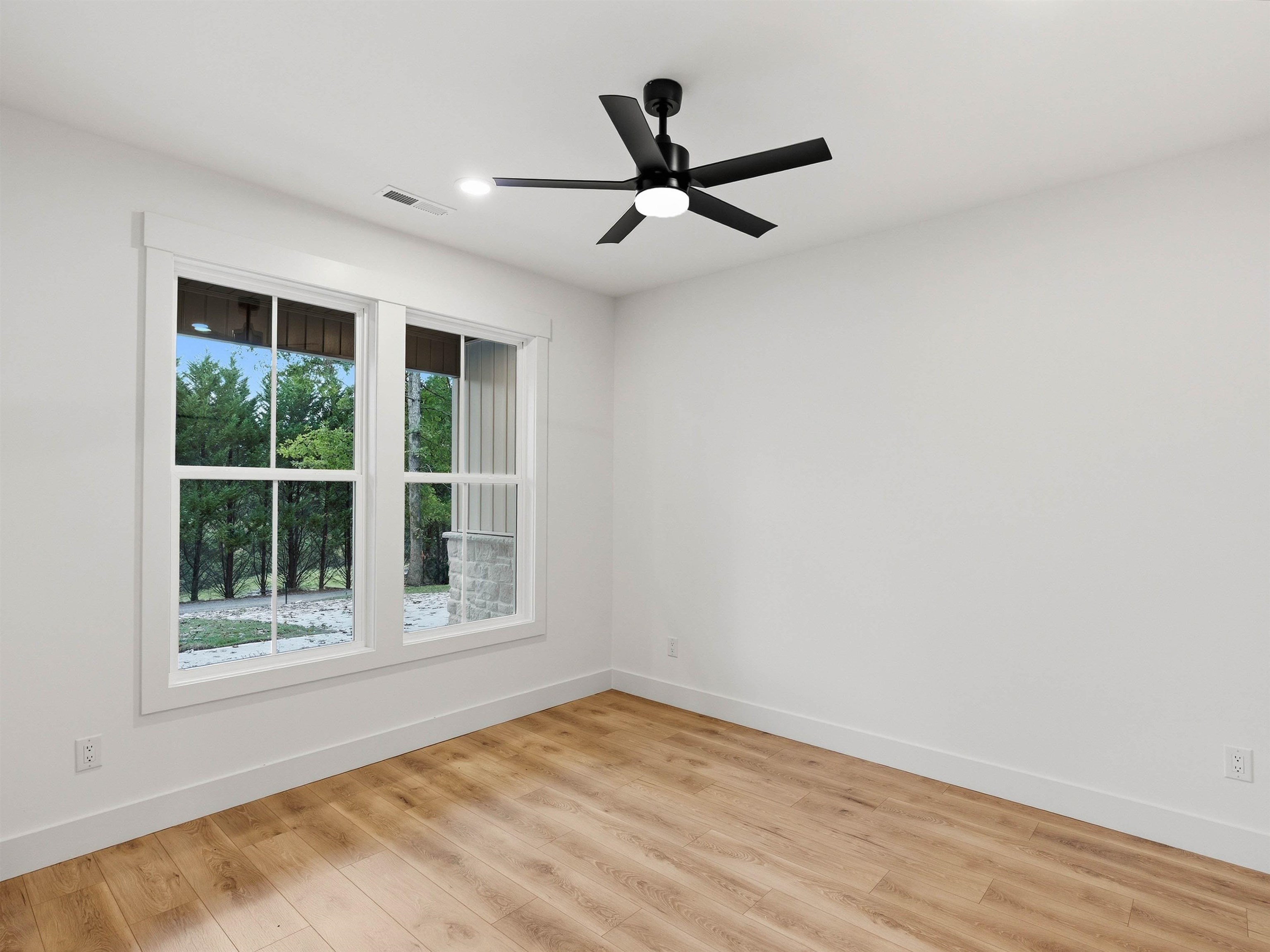 110 Preston Way Property Photo 37