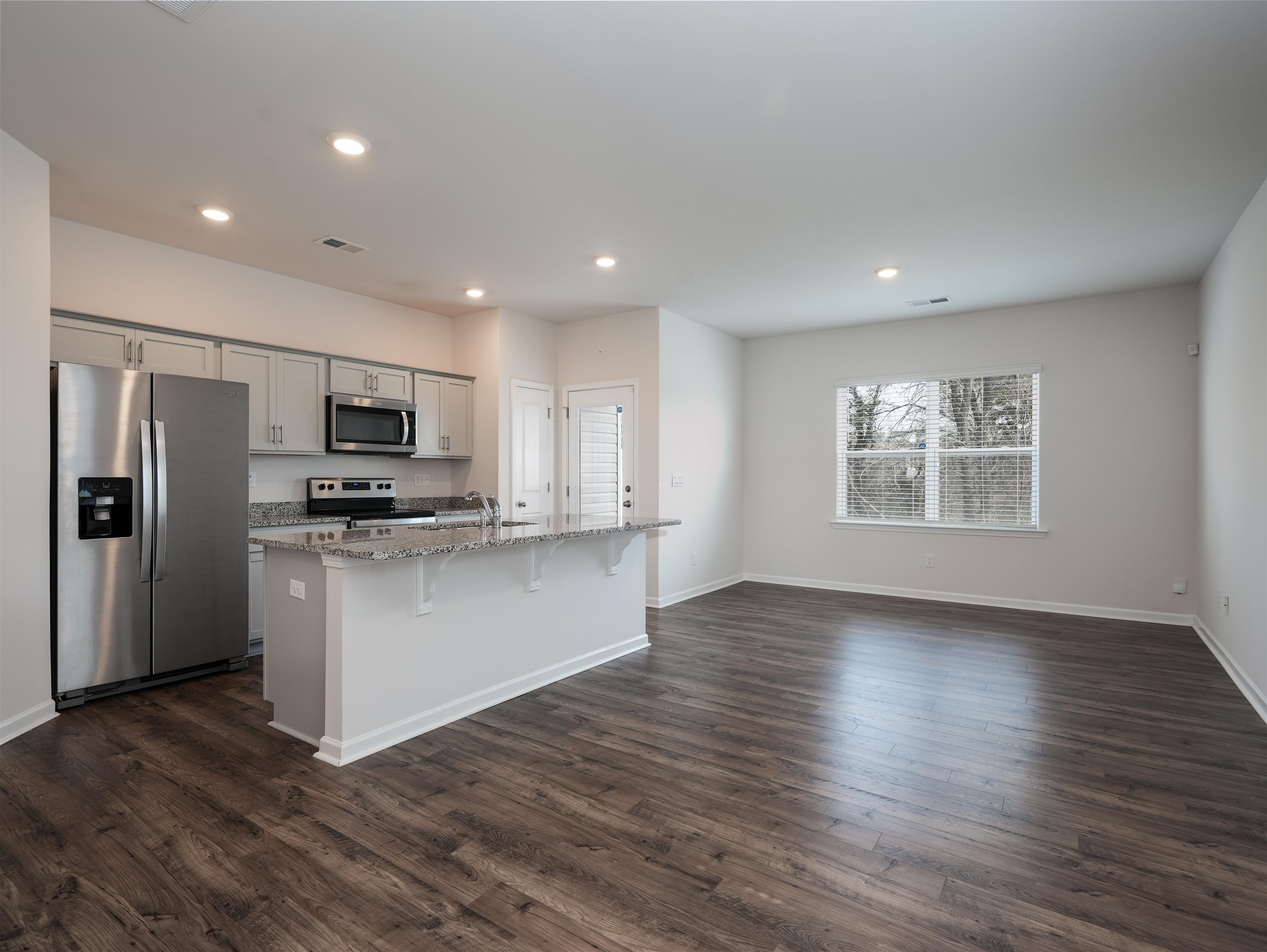 107 Sunriff Court Property Photo 4