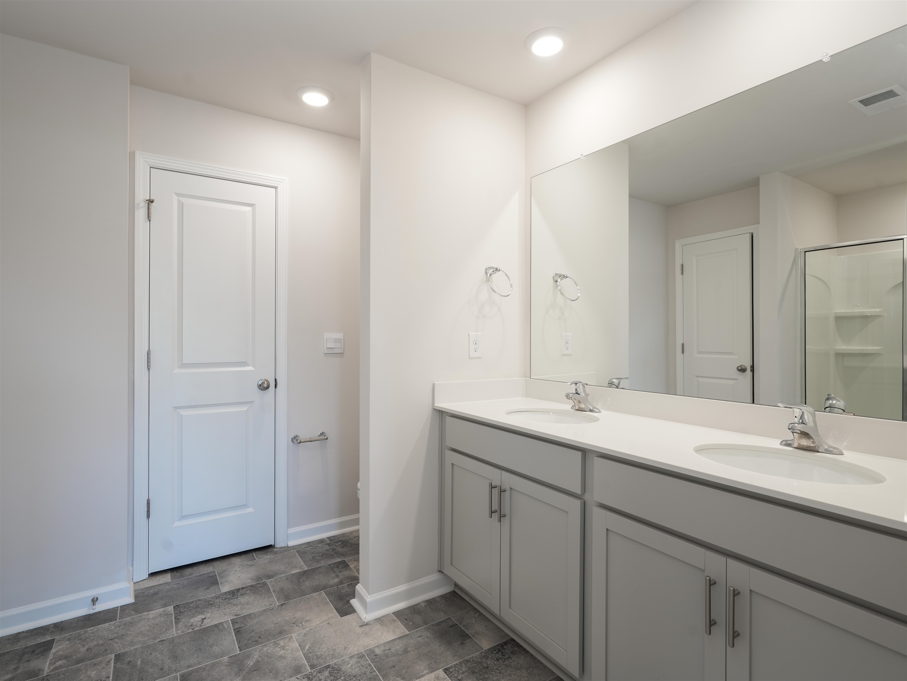 107 Sunriff Court Property Photo 17