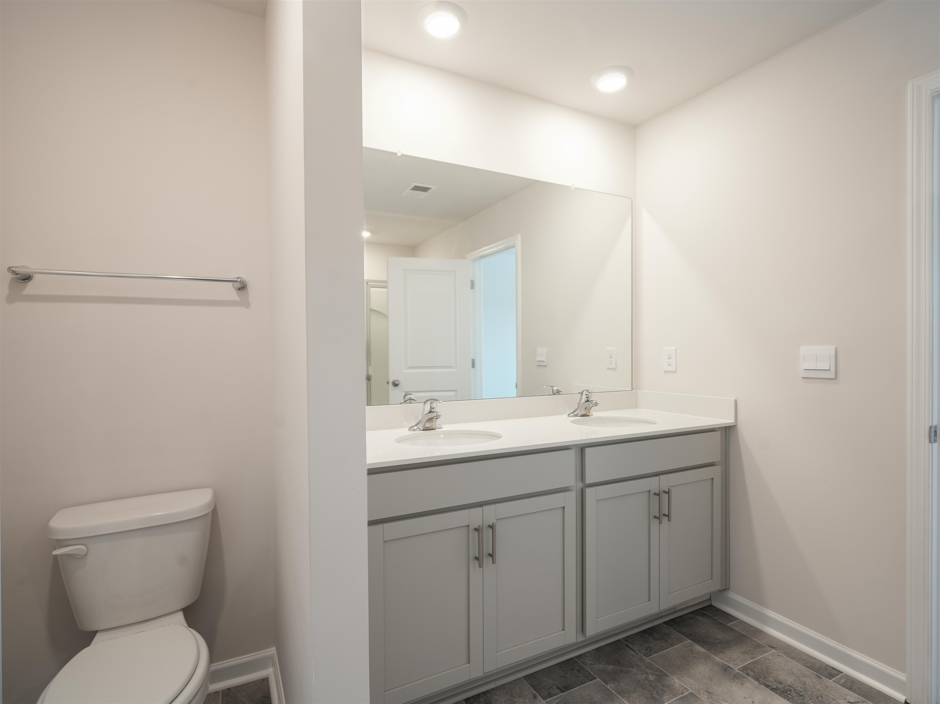 107 Sunriff Court Property Photo 18
