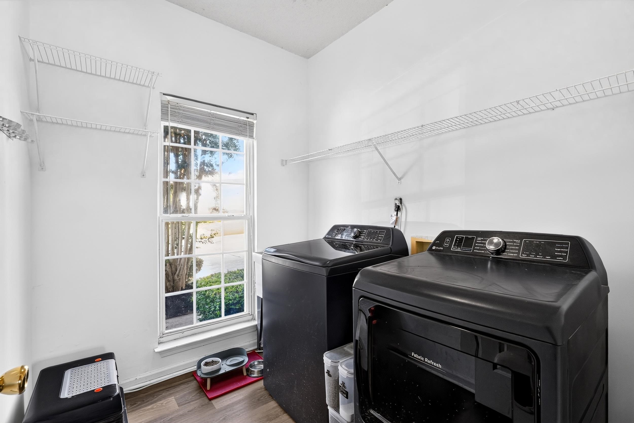 406 Rosehaven Way Property Photo 14
