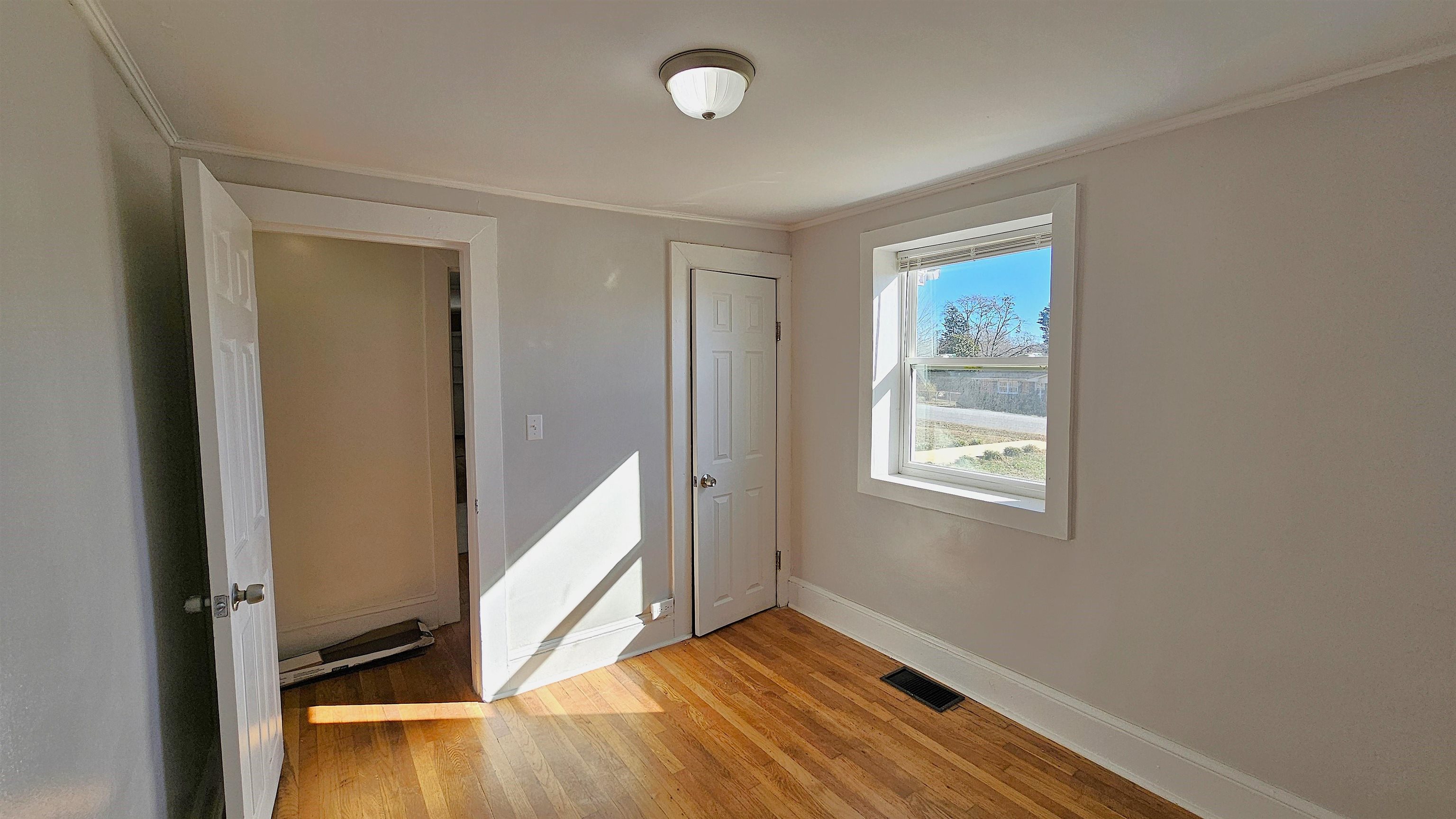 150 Cromer Street Property Photo 32