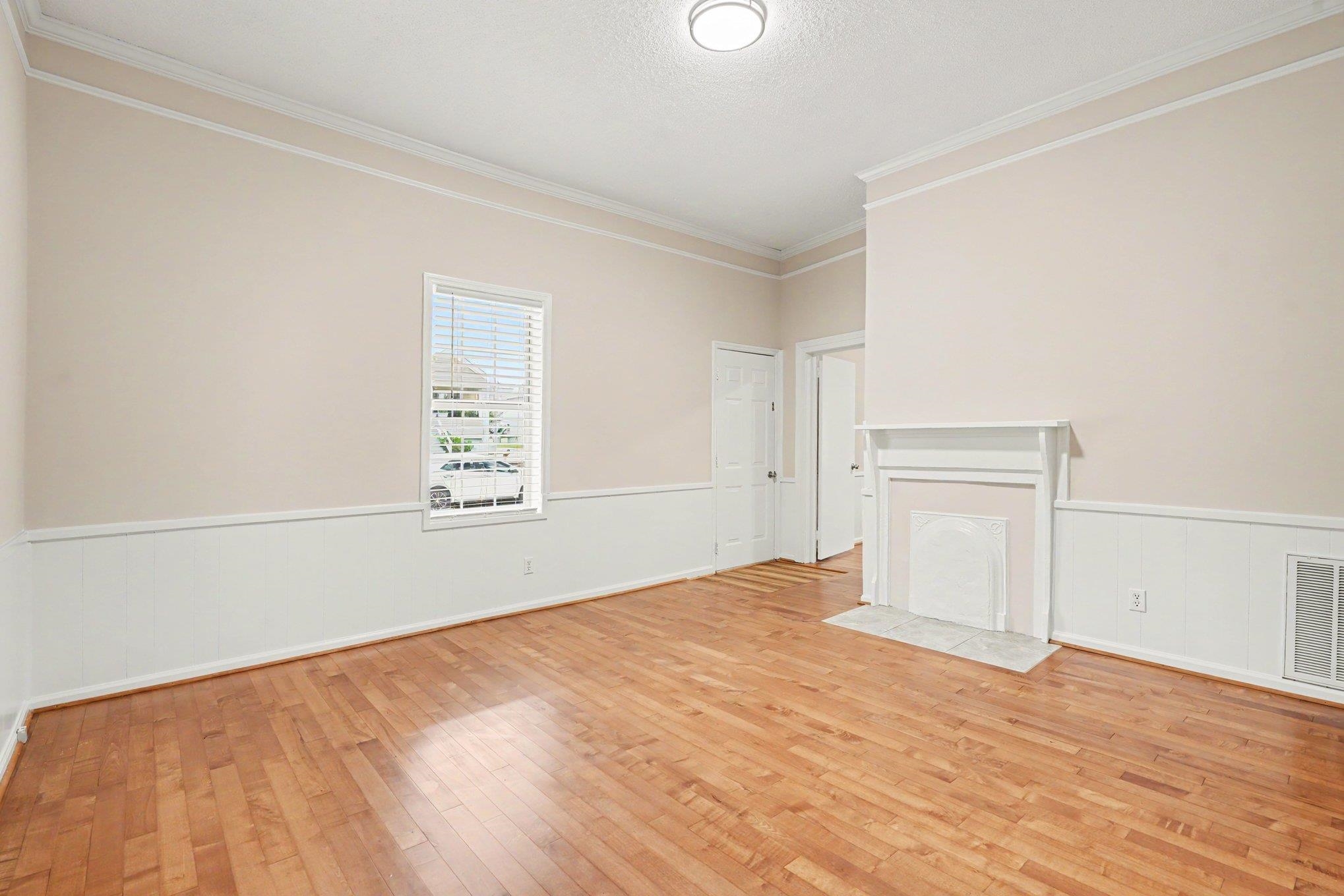 709 Maywood Street Property Photo 13
