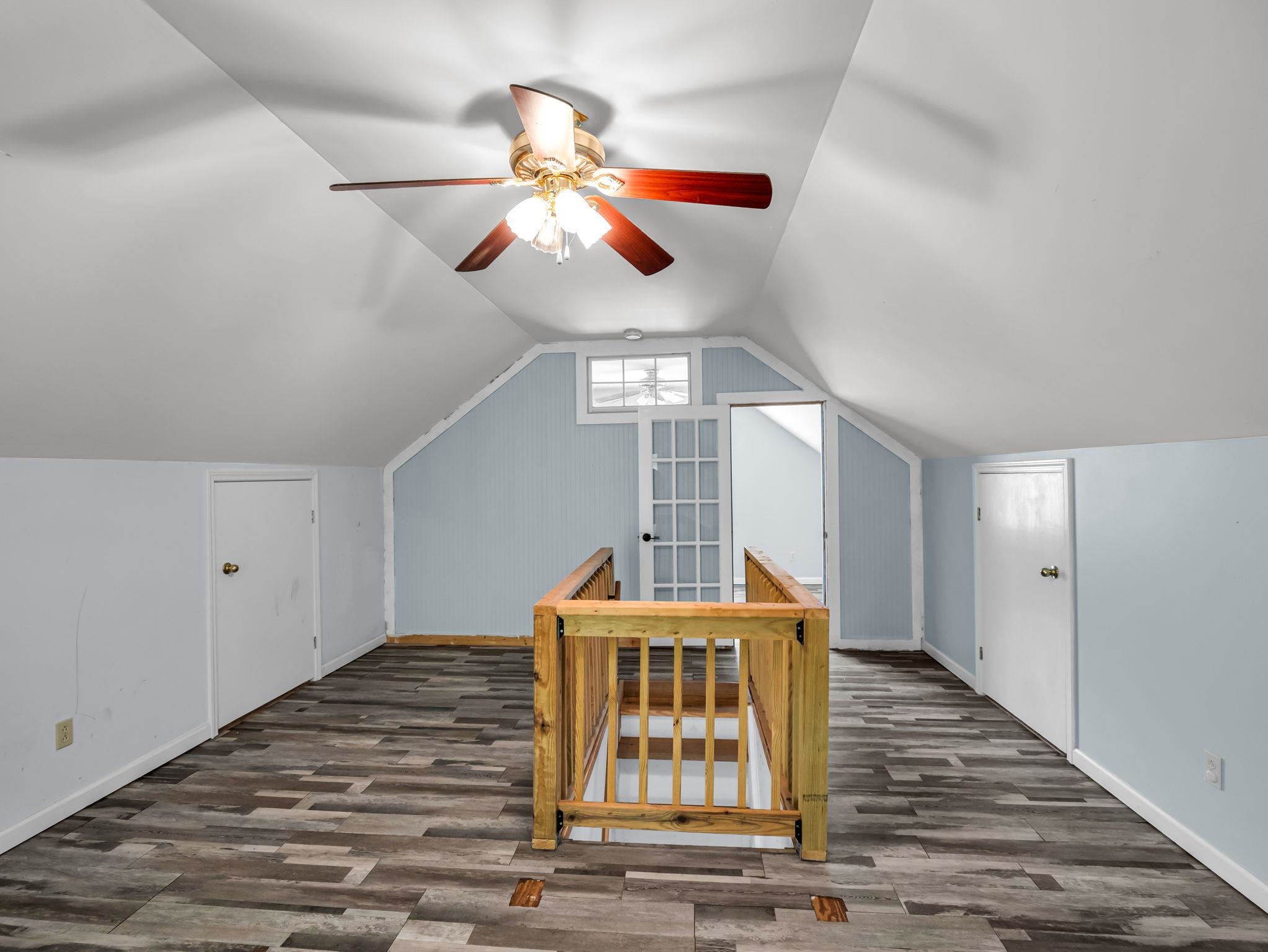 215 Hillcrest Property Photo 41