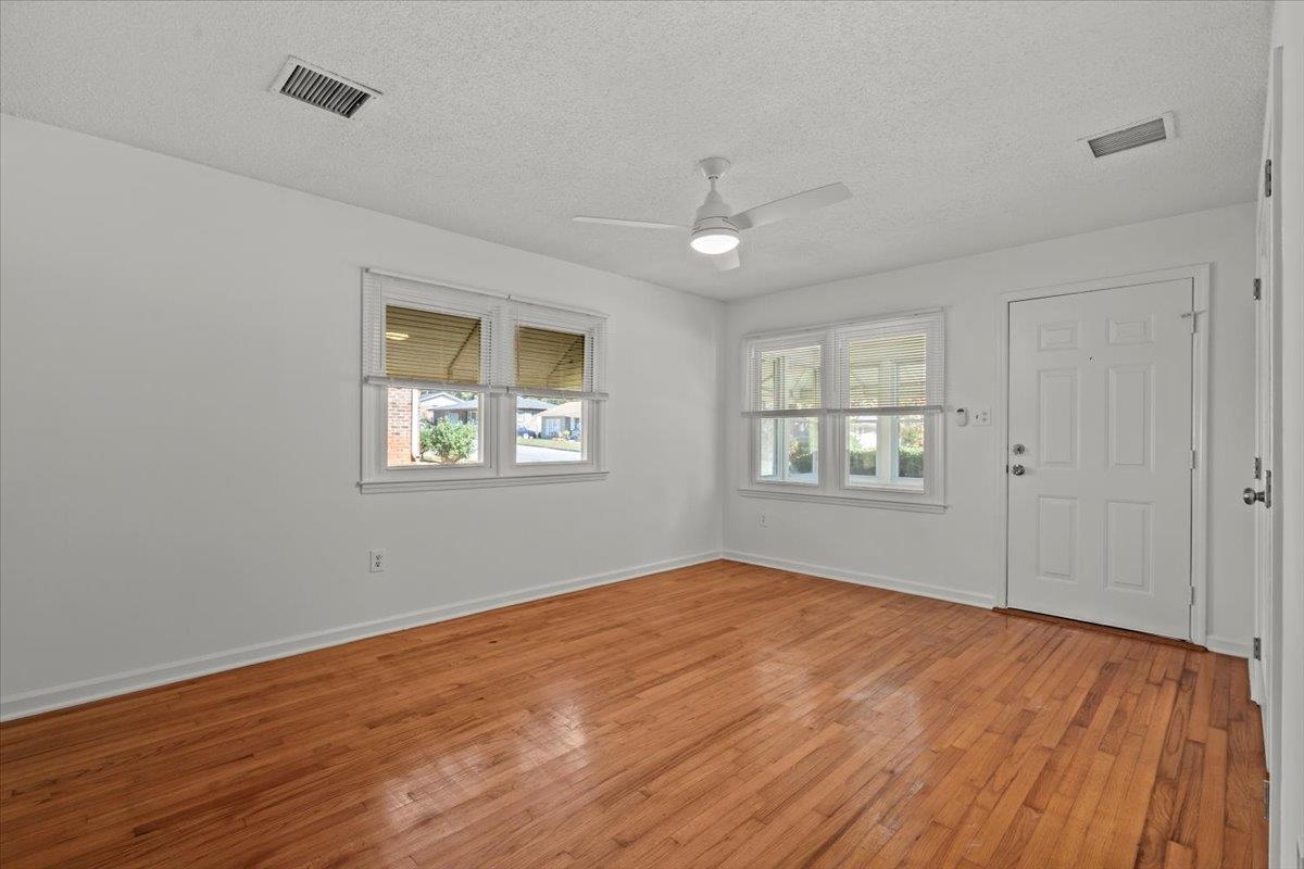 162 Lincoln Drive Property Photo 16