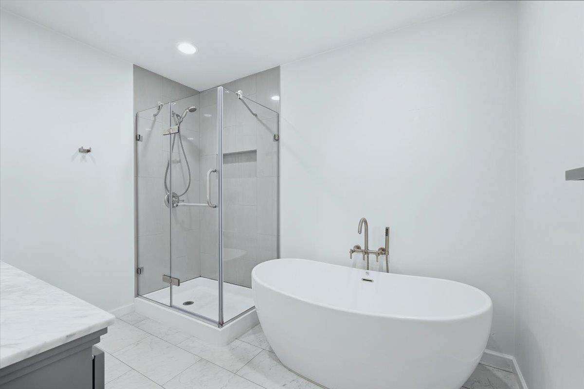 7 Belvue School Road Property Photo 13