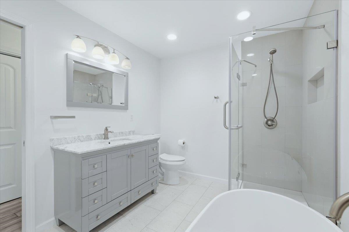 7 Belvue School Road Property Photo 14