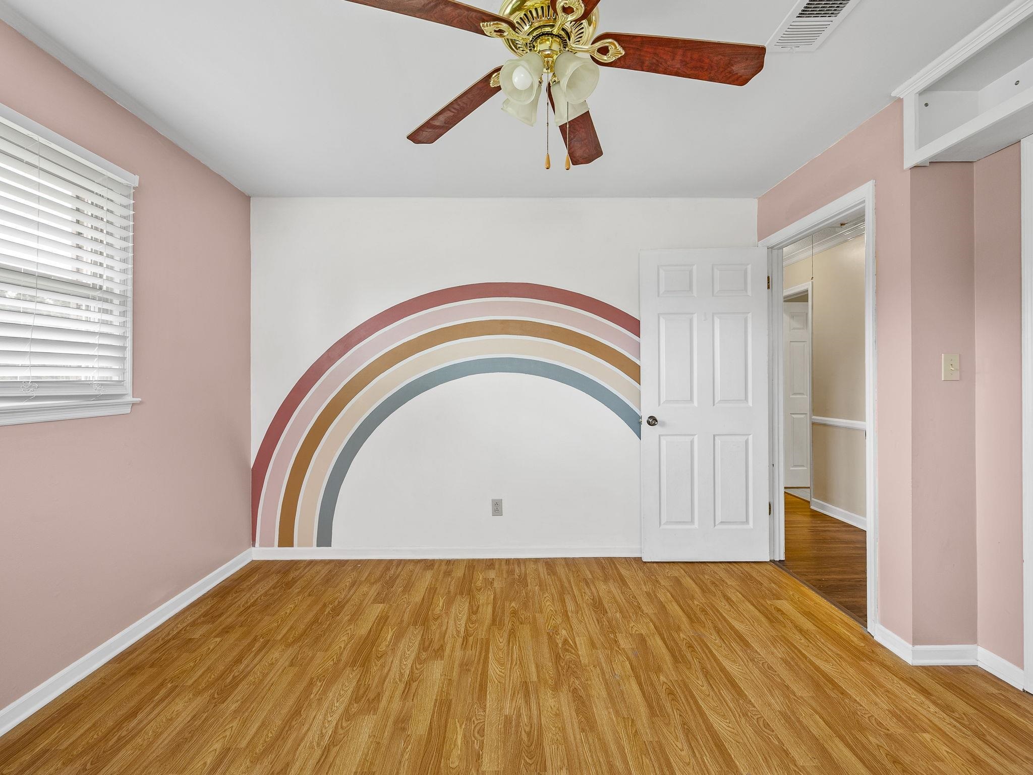 128 Twin Creek Drive Property Photo 25