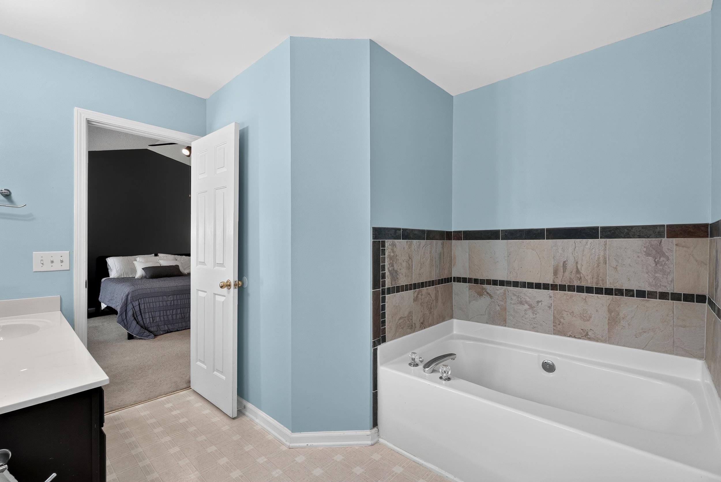 615 Eldredge Court Property Photo 30