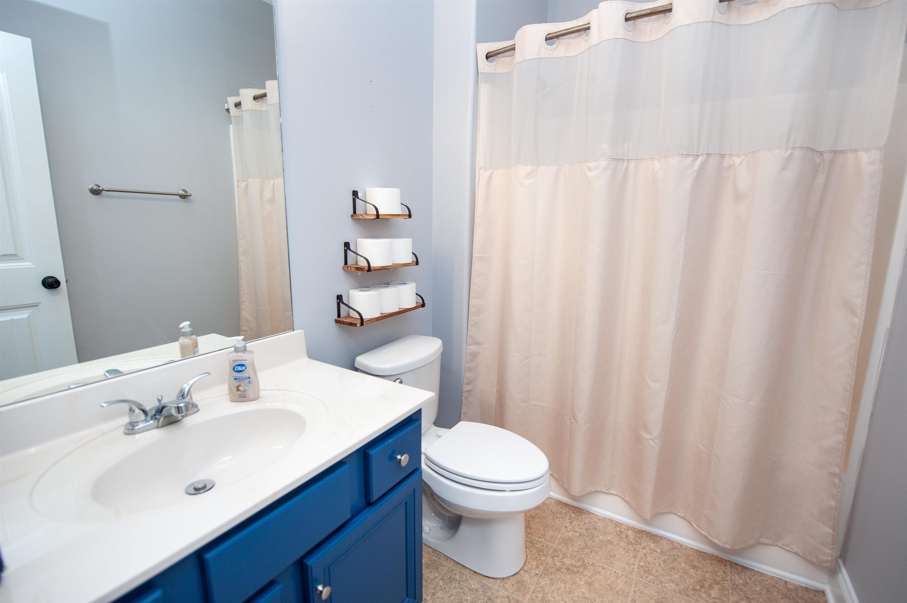 109 Sabin Court Property Photo 16