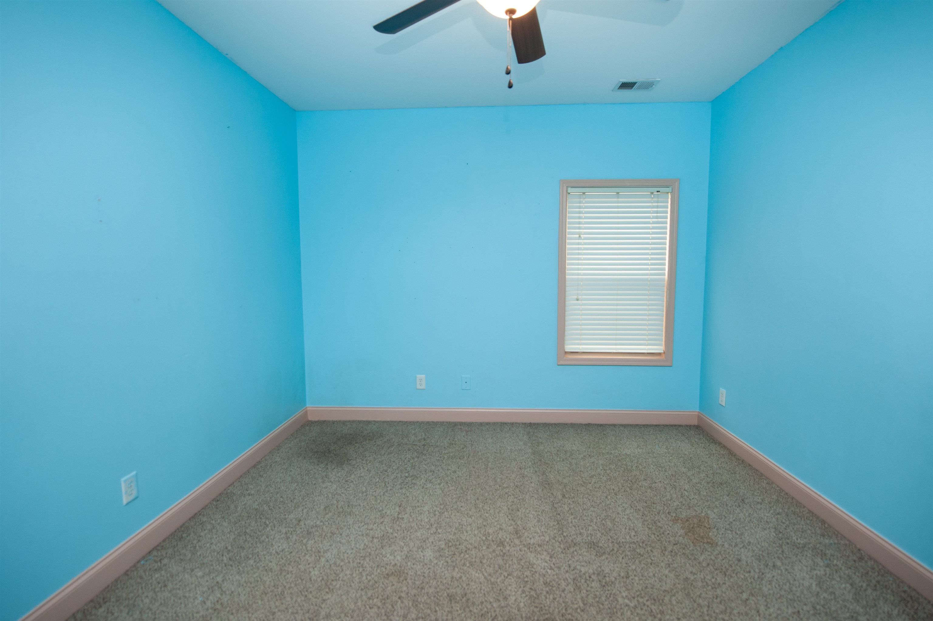 109 Sabin Court Property Photo 24