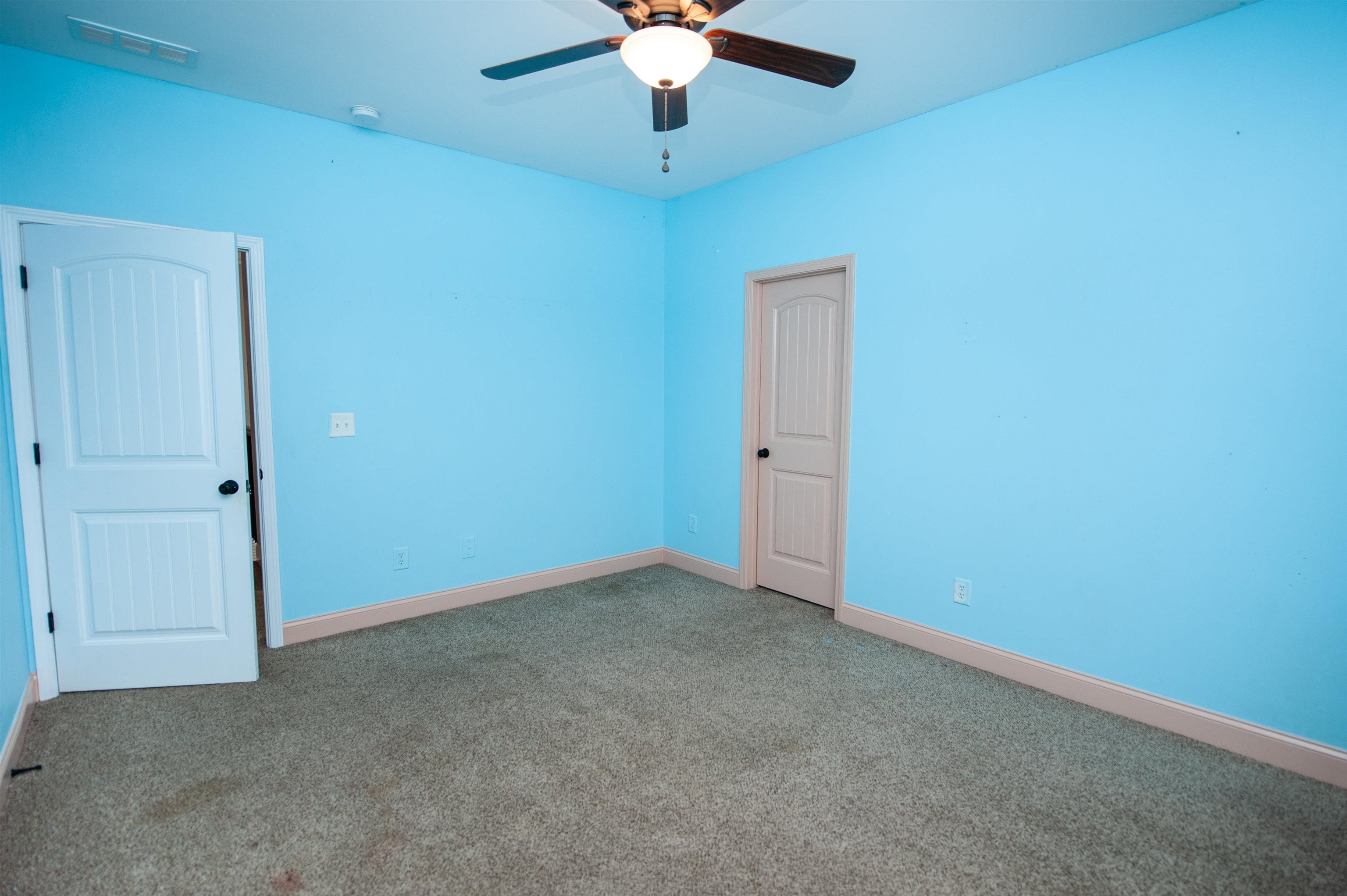 109 Sabin Court Property Photo 26