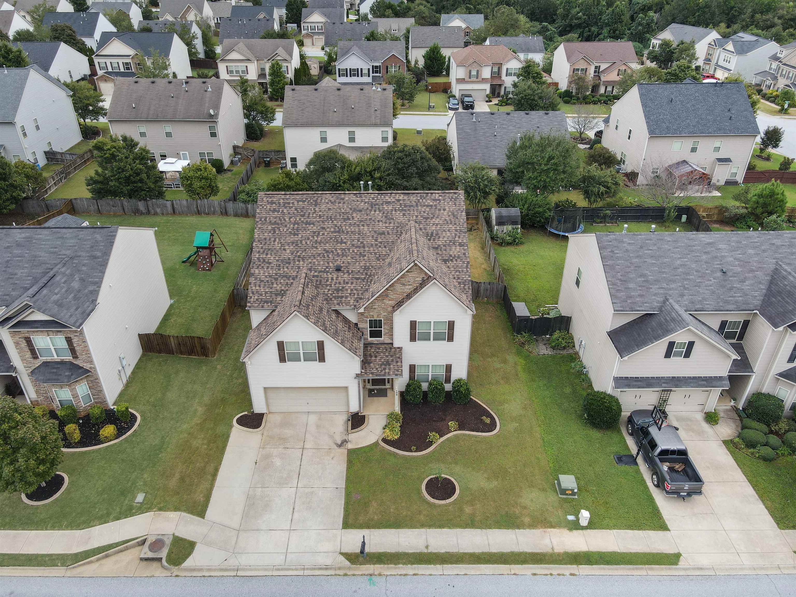 109 Sabin Court Property Photo 42