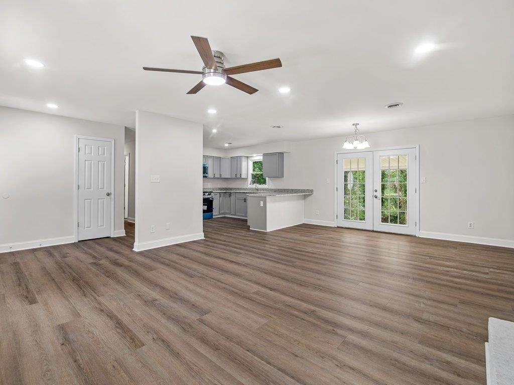 139 Willowood Drive Property Photo 14