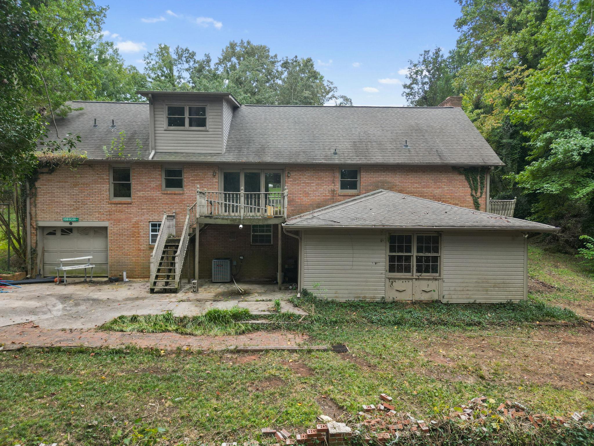133 Pinetree Lane Property Photo 9