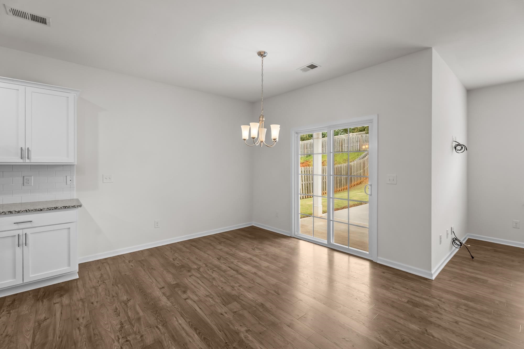 317 New Springs Lane Property Photo 4