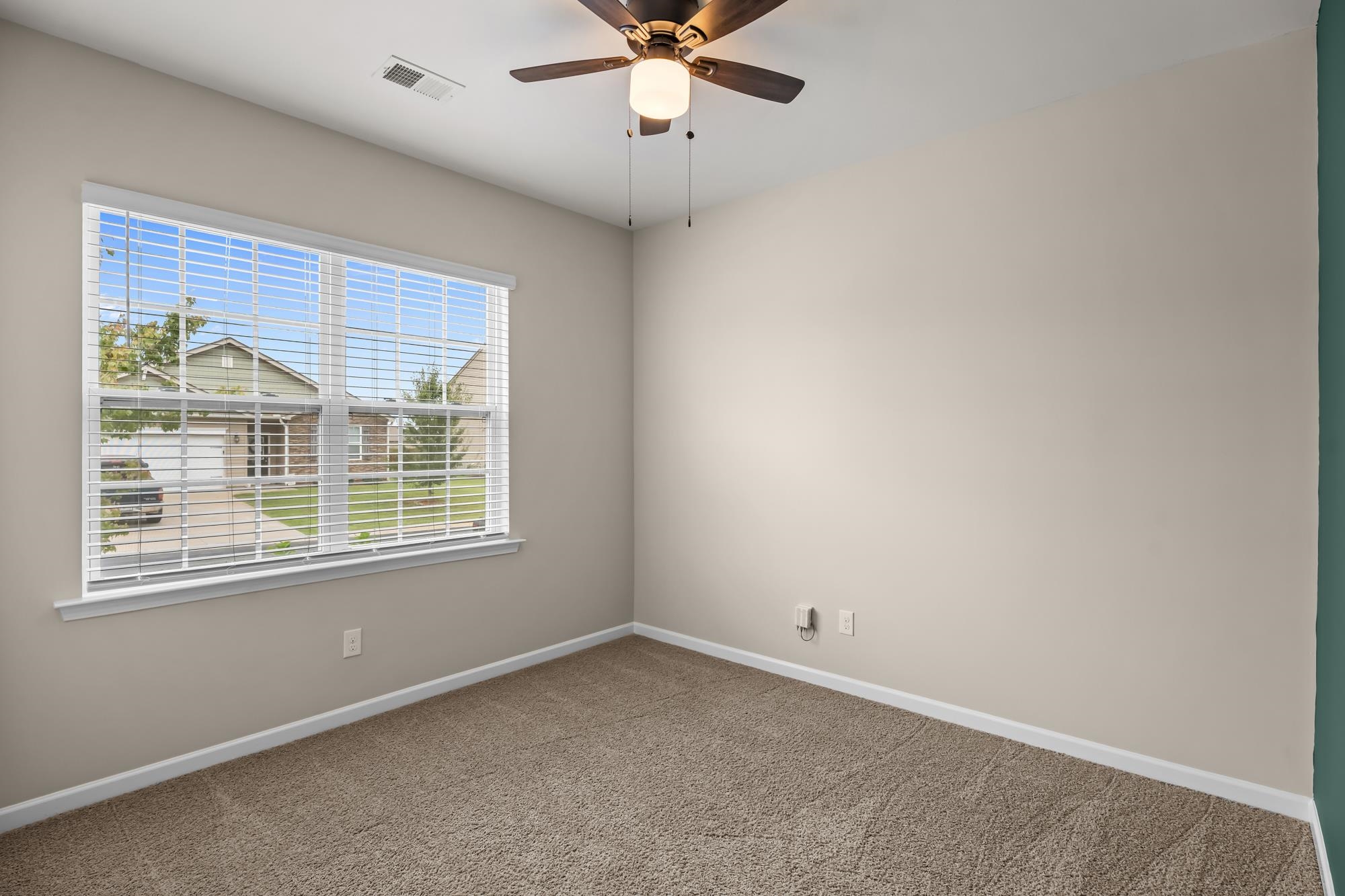 317 New Springs Lane Property Photo 12