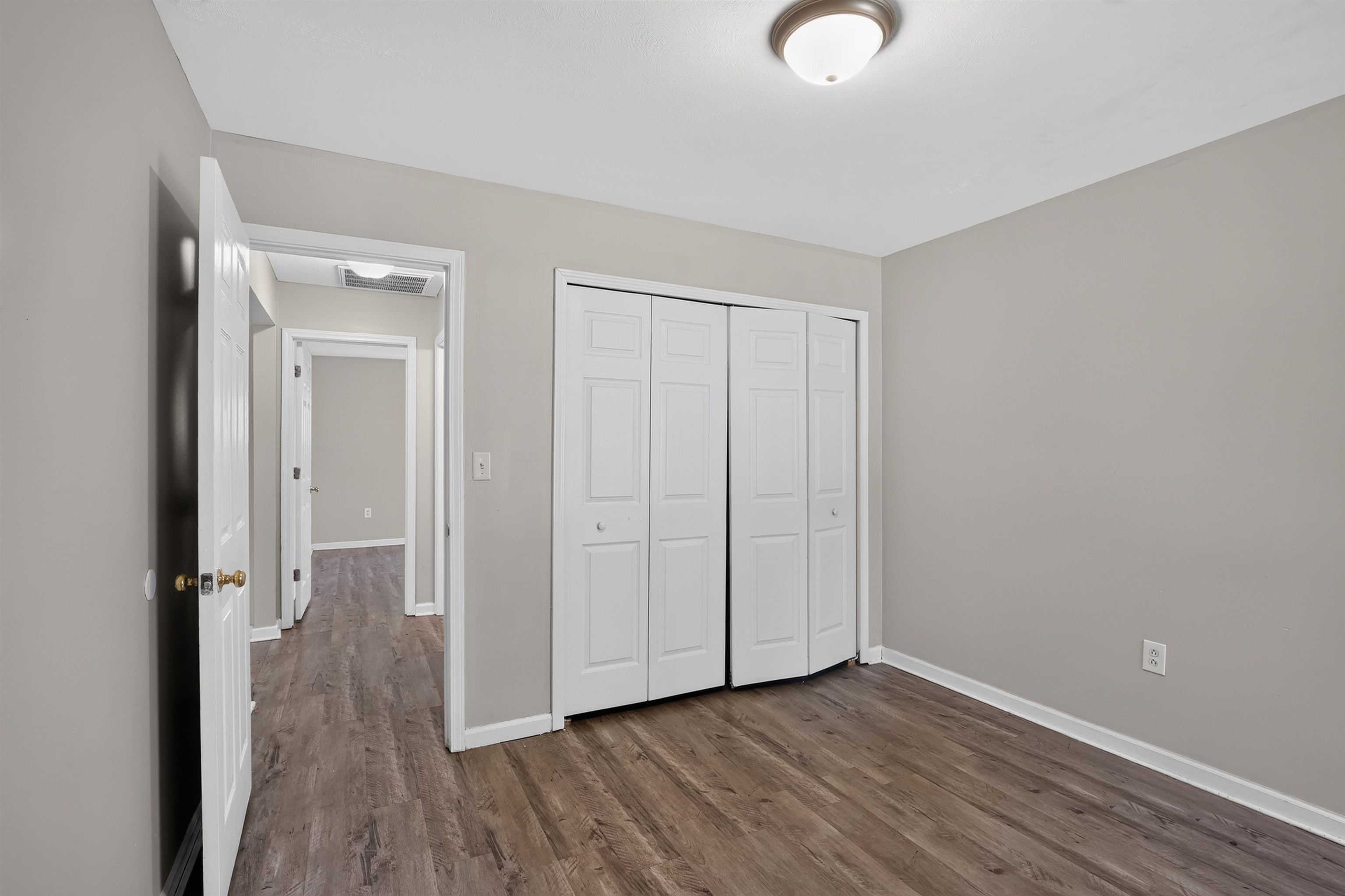 1848 Tamara Way Property Photo 15
