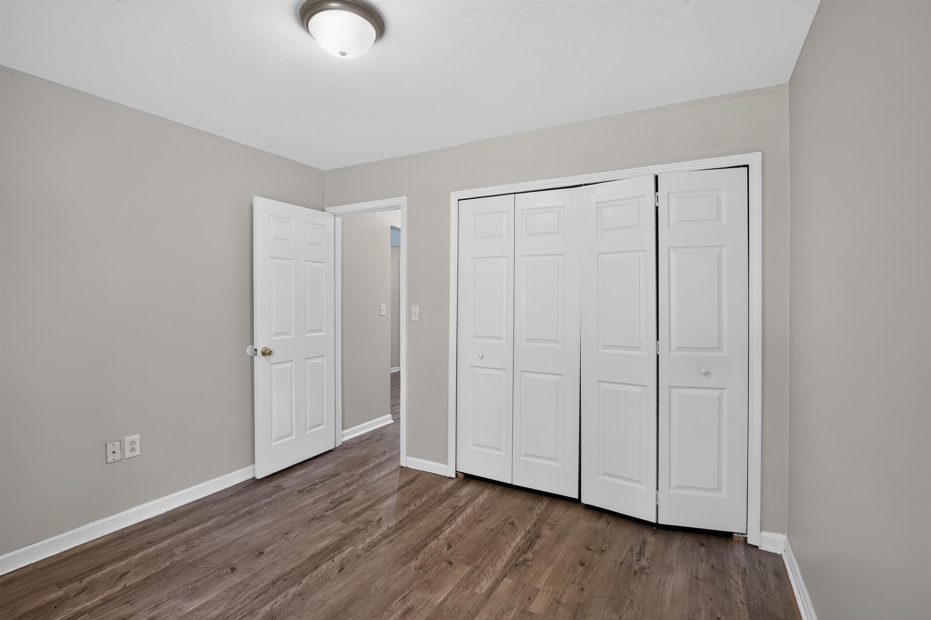 1848 Tamara Way Property Photo 16