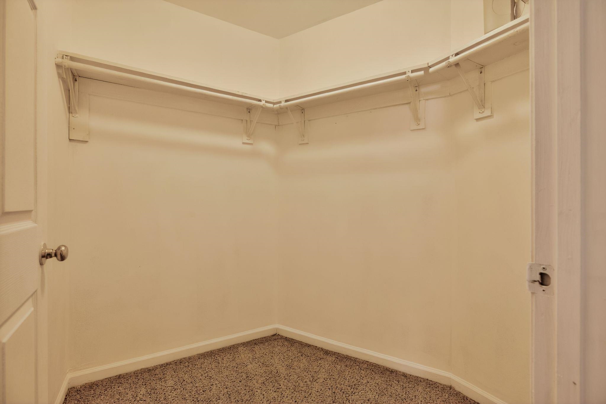 526 Lavendula Street Property Photo 27