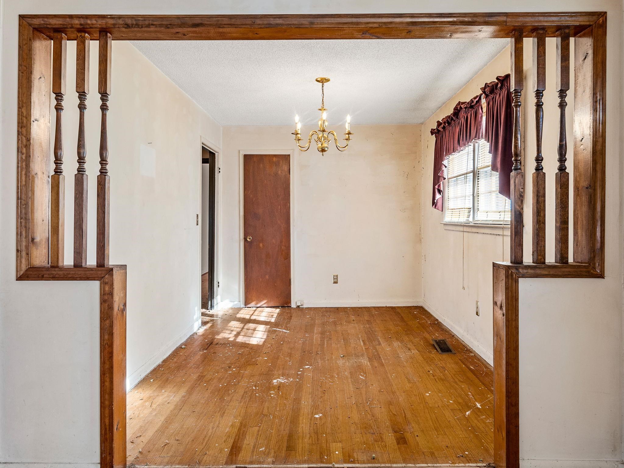 435 Summerland Drive Property Photo 14