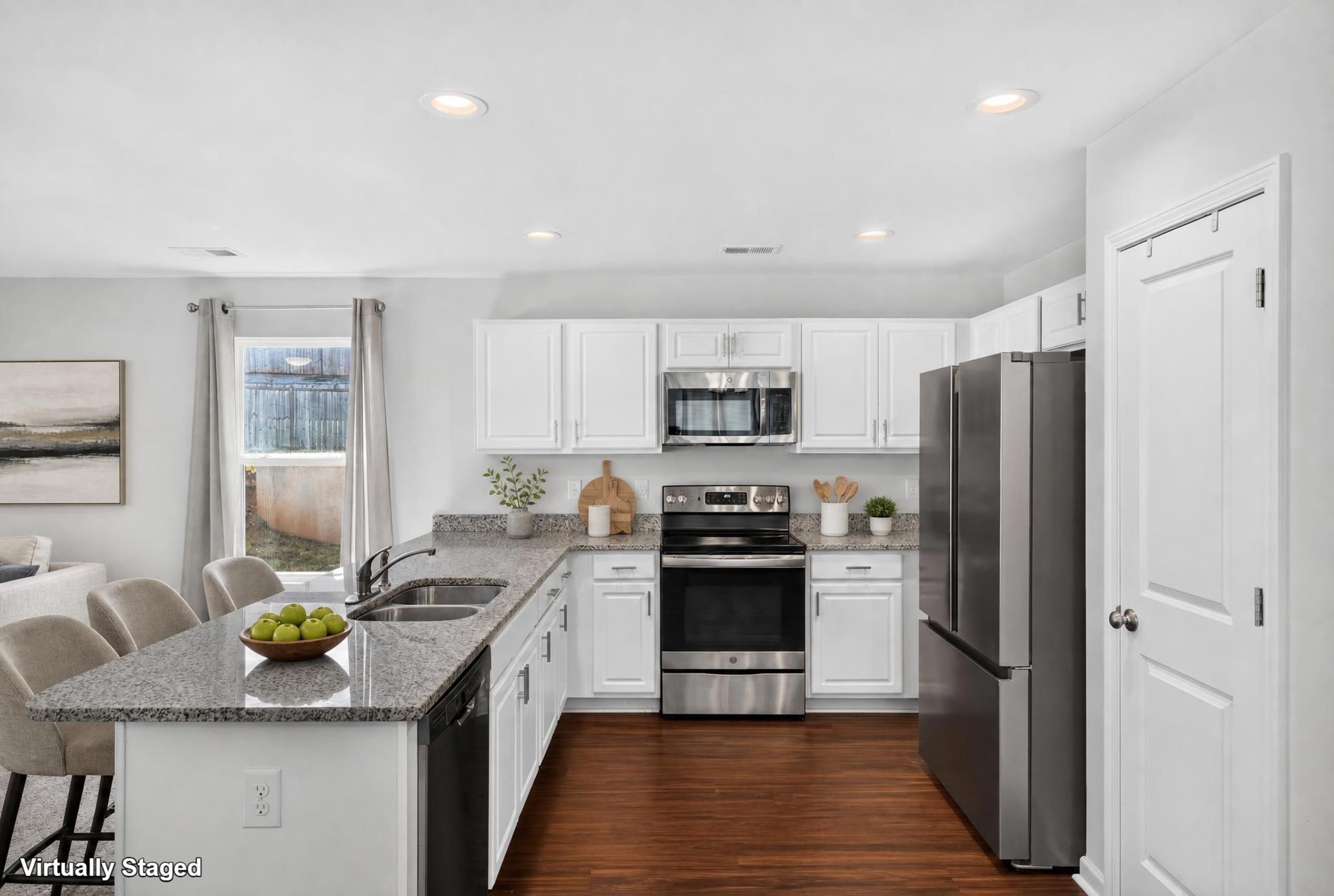 645 Millsgate Circle Property Photo 15