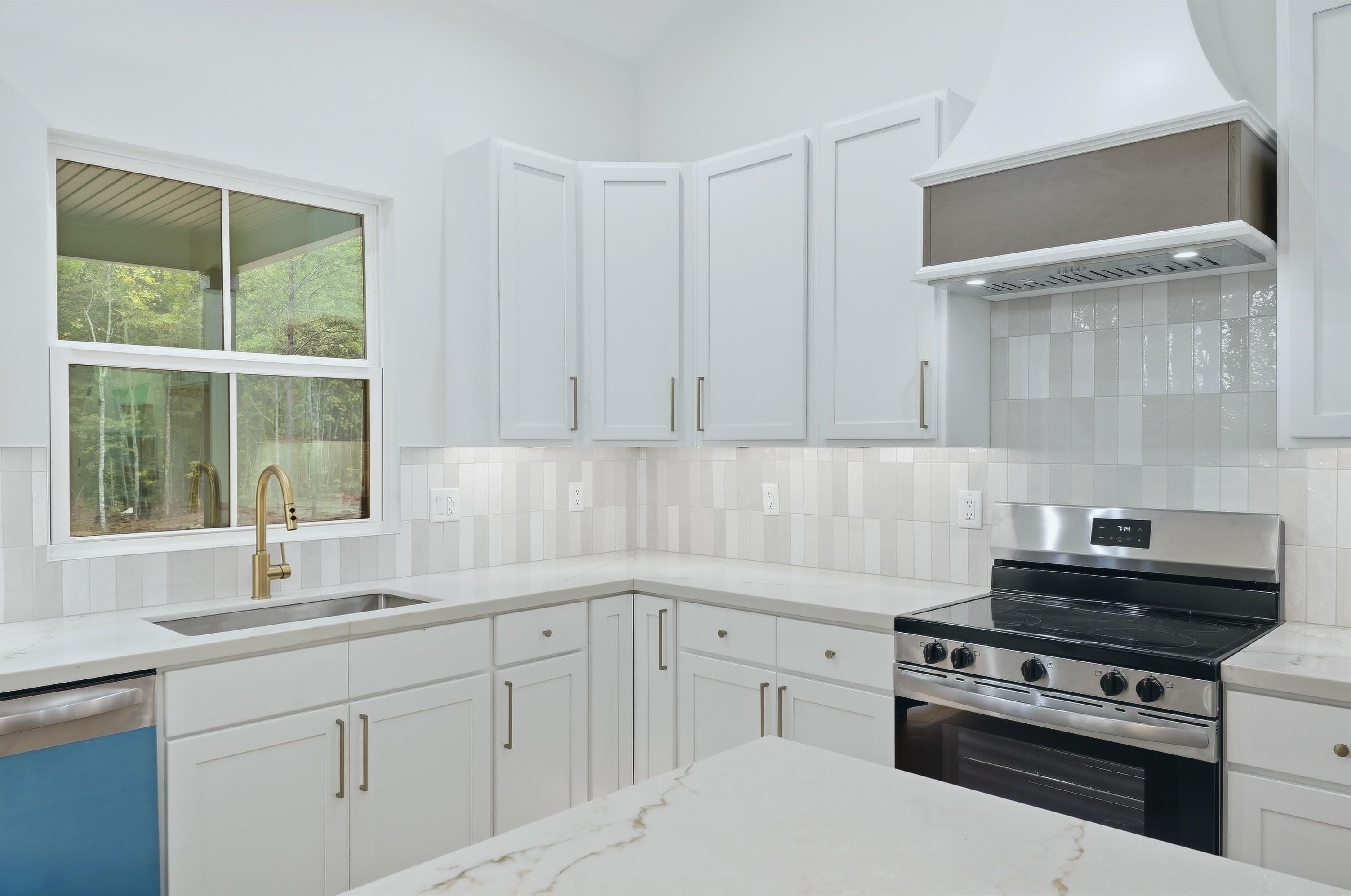 8620 Parris Bridge Road Property Photo 12