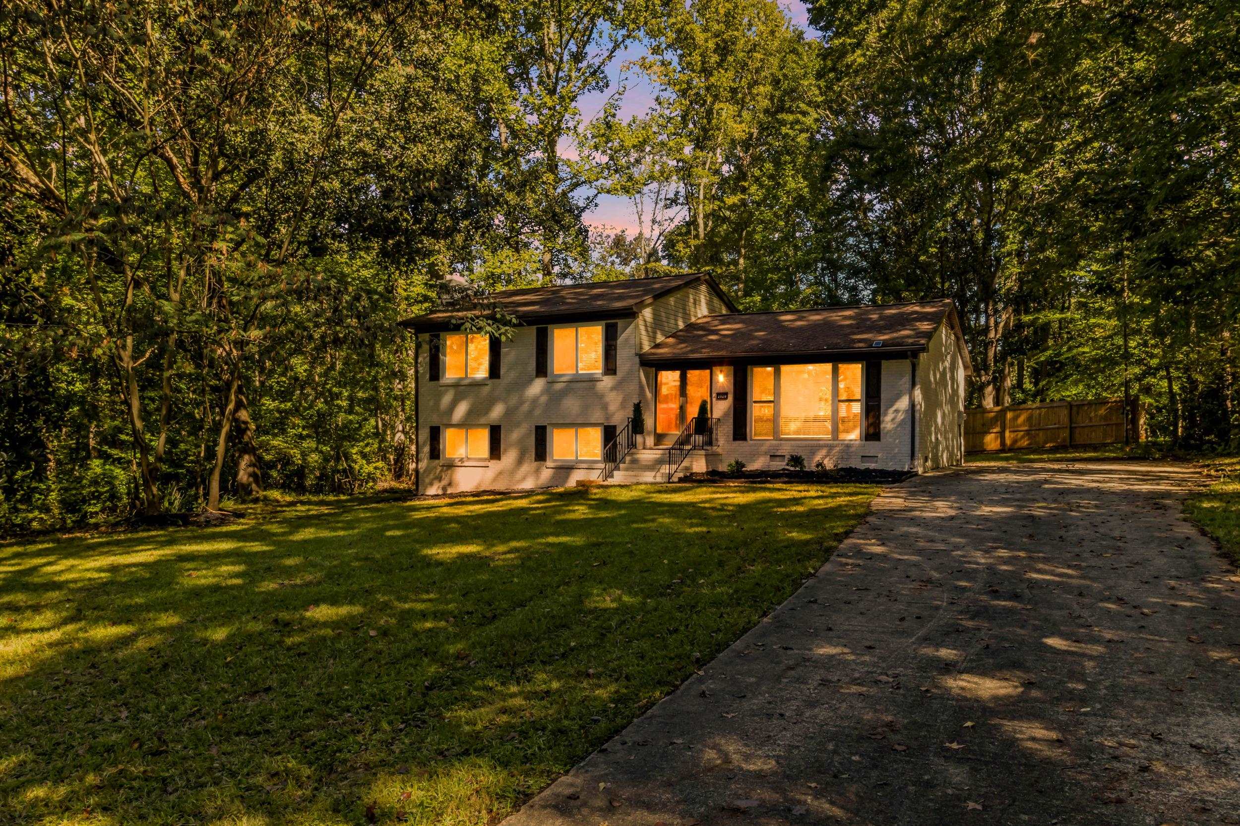2020 Berrywood Lane Property Photo 2