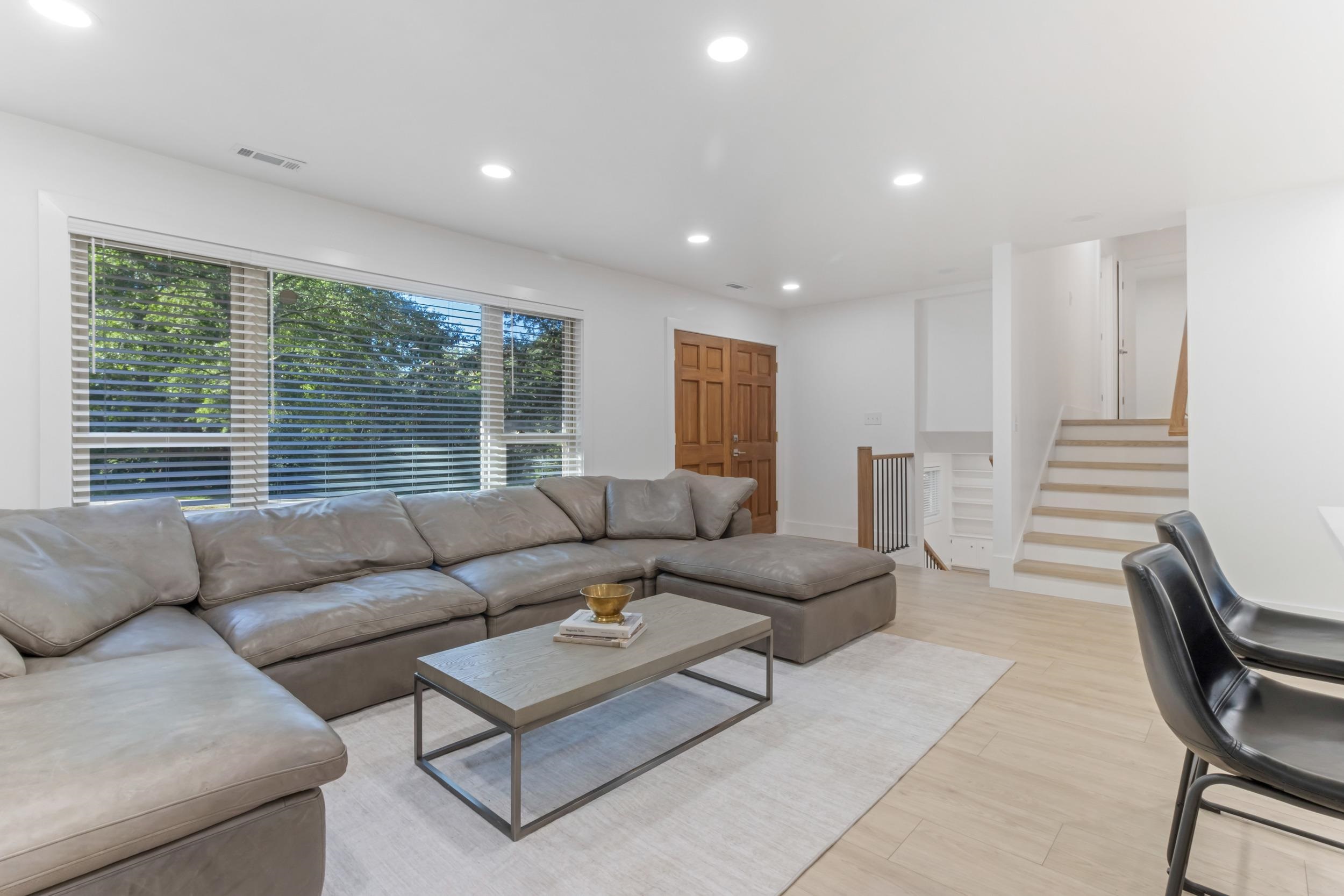 2020 Berrywood Lane Property Photo 6