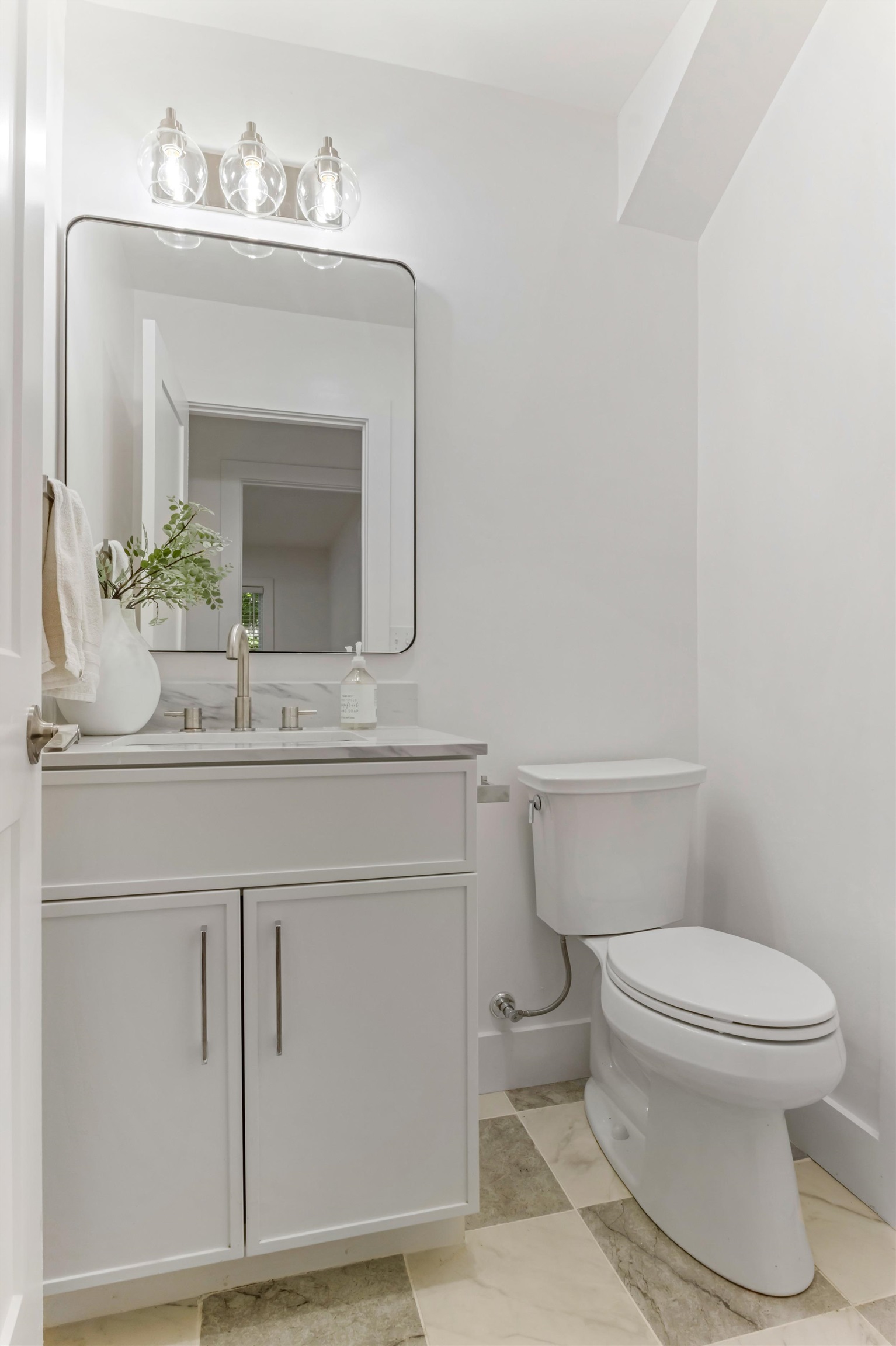 2020 Berrywood Lane Property Photo 33