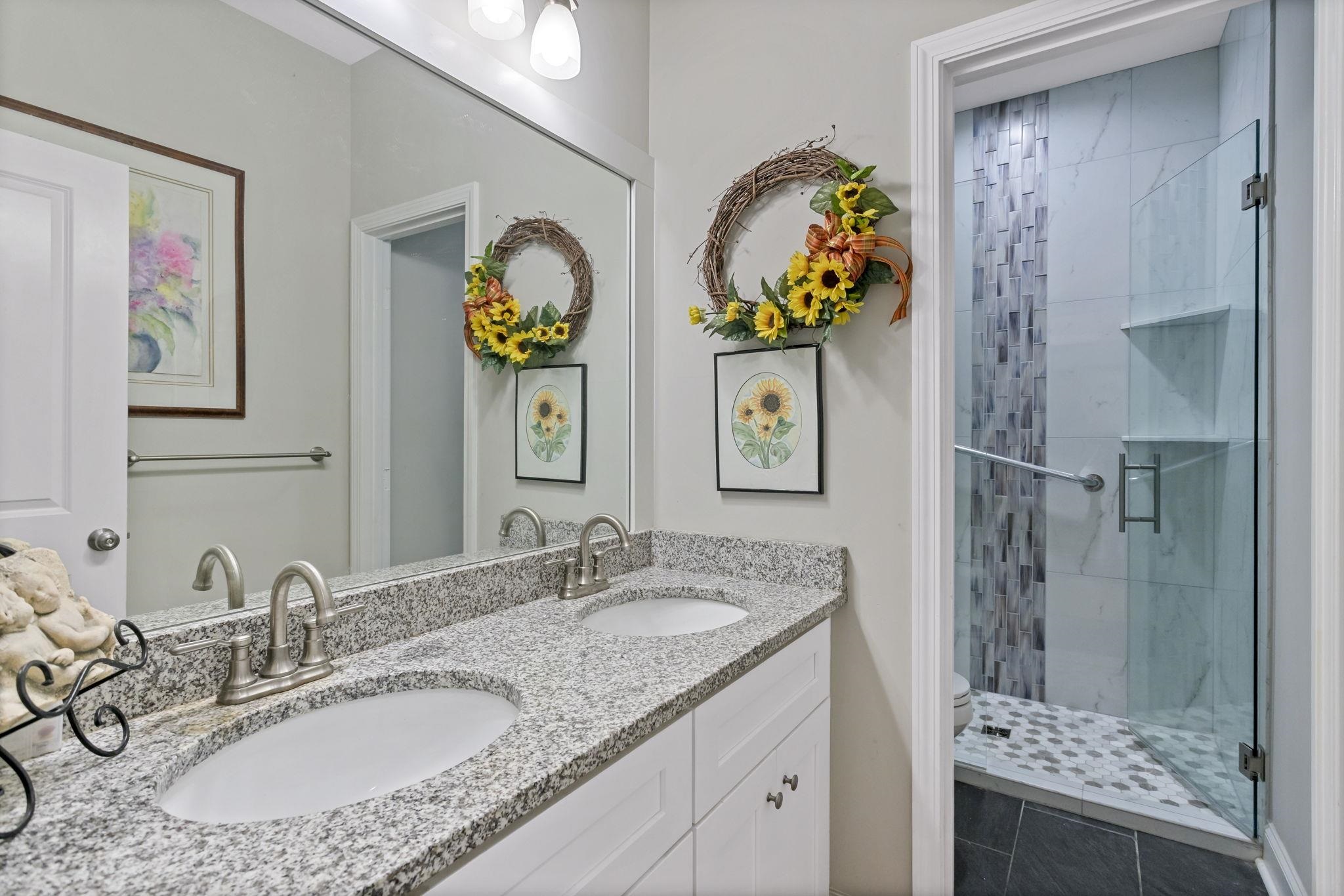 611 Downing Way Property Photo 21