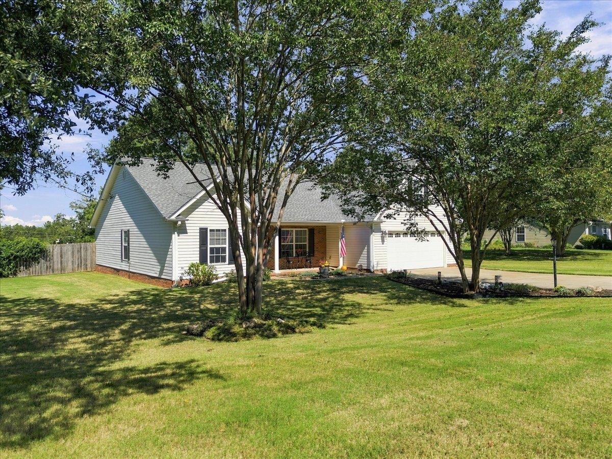 213 Henderson Meadow Way Property Photo 4