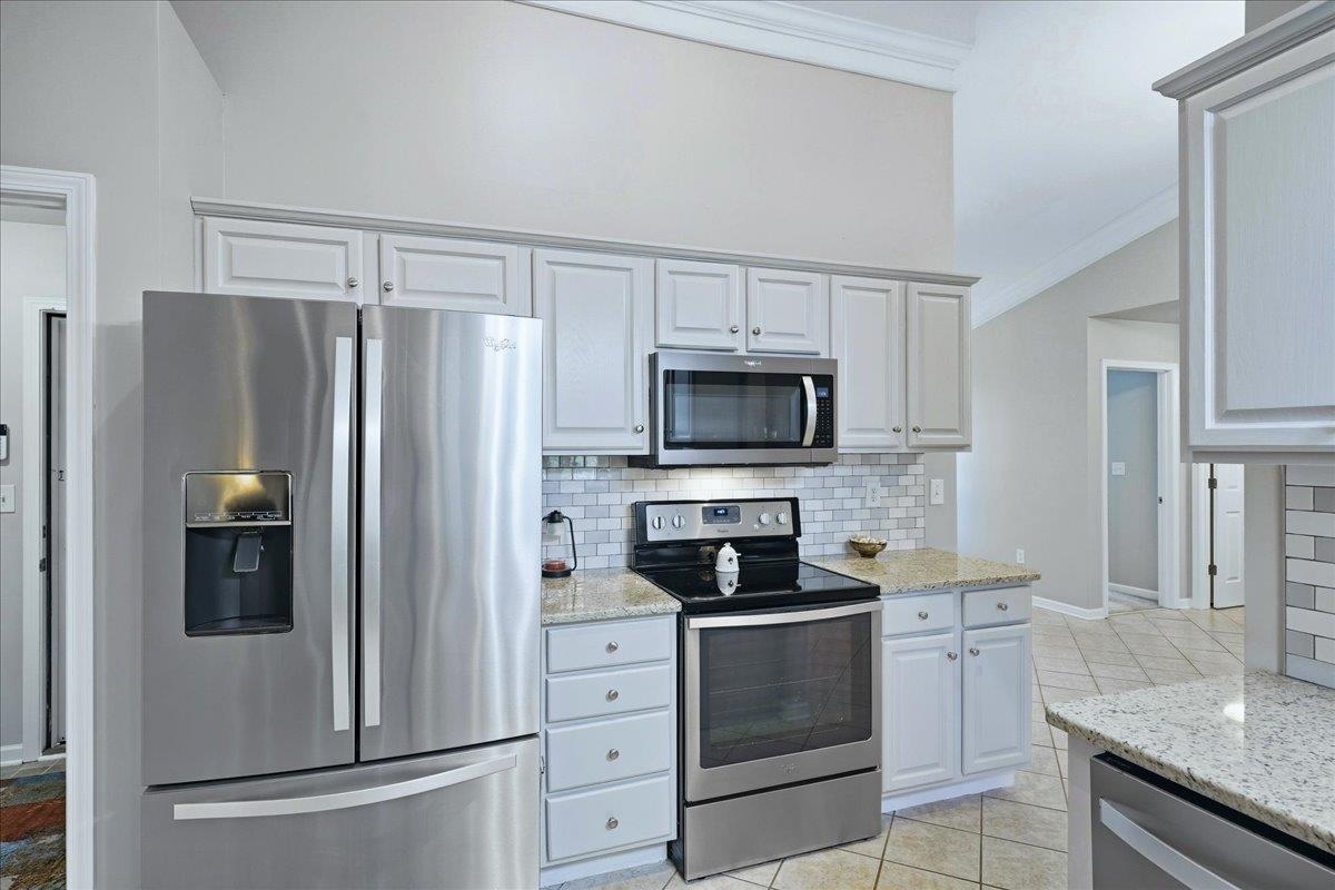 213 Henderson Meadow Way Property Photo 13