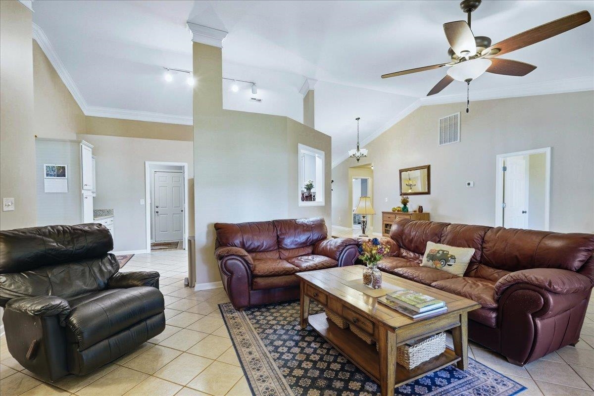 213 Henderson Meadow Way Property Photo 15