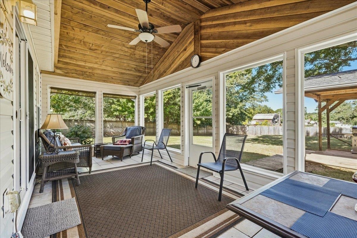 213 Henderson Meadow Way Property Photo 30