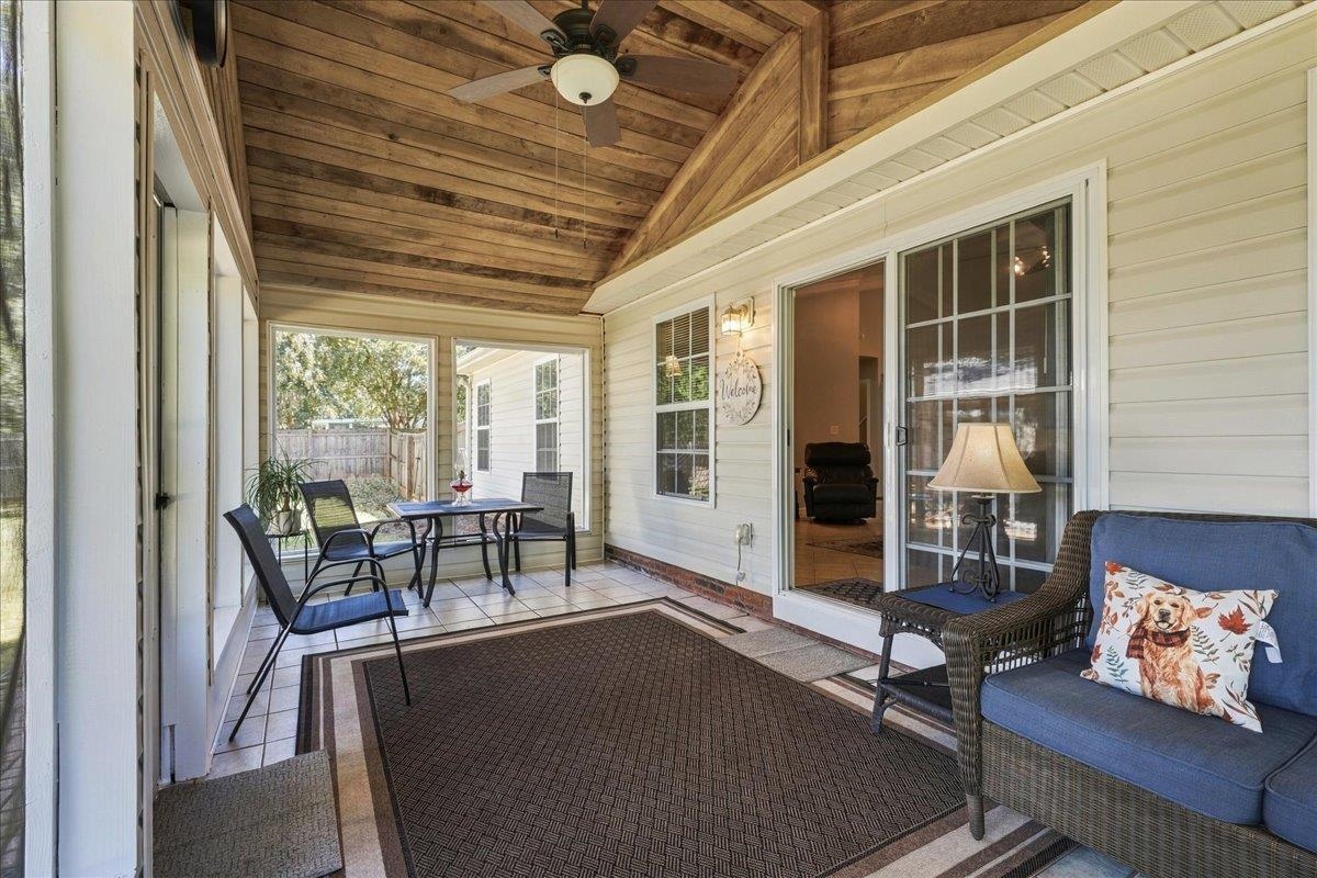 213 Henderson Meadow Way Property Photo 31