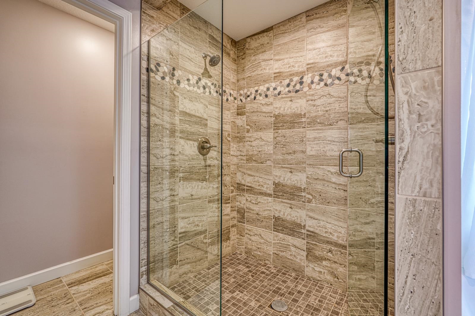 130 Thorn Creek Drive Property Photo 27