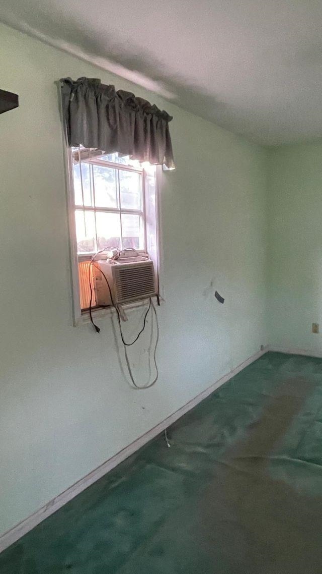 1748 New Cut Road Property Photo 5